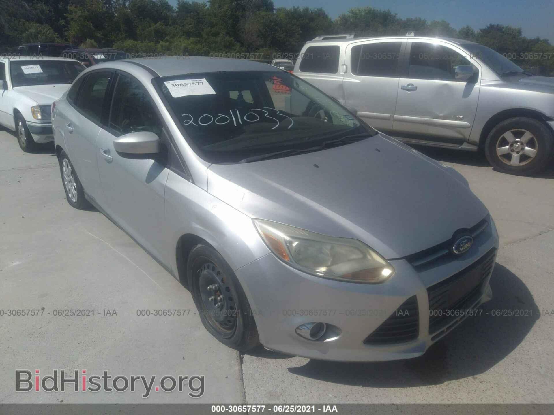 Фотография 1FAHP3F21CL169977 - FORD FOCUS 2012