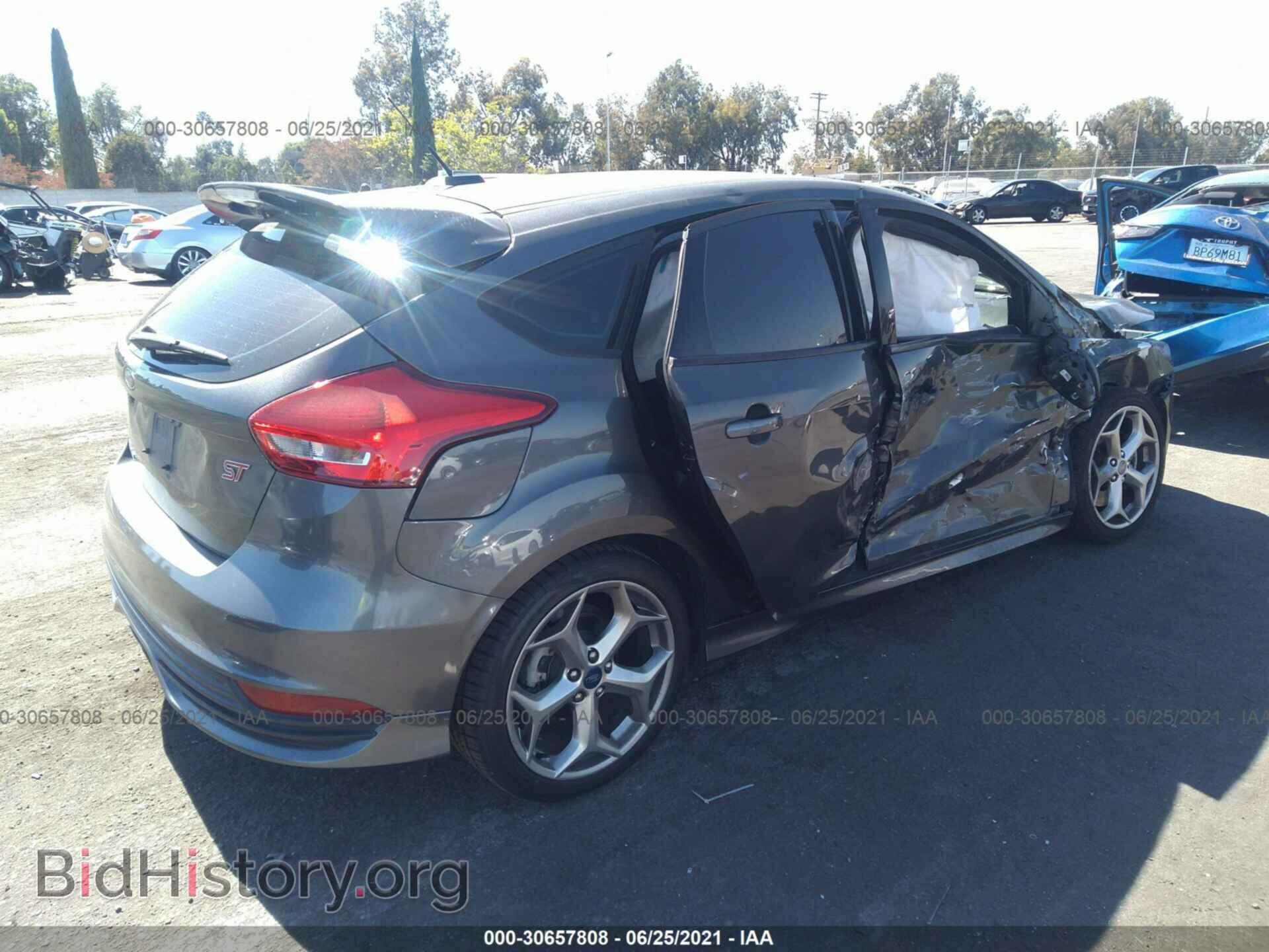 2016 FORD FOCUS - VIN: 1FADP3L93GL282559 - Фото 4