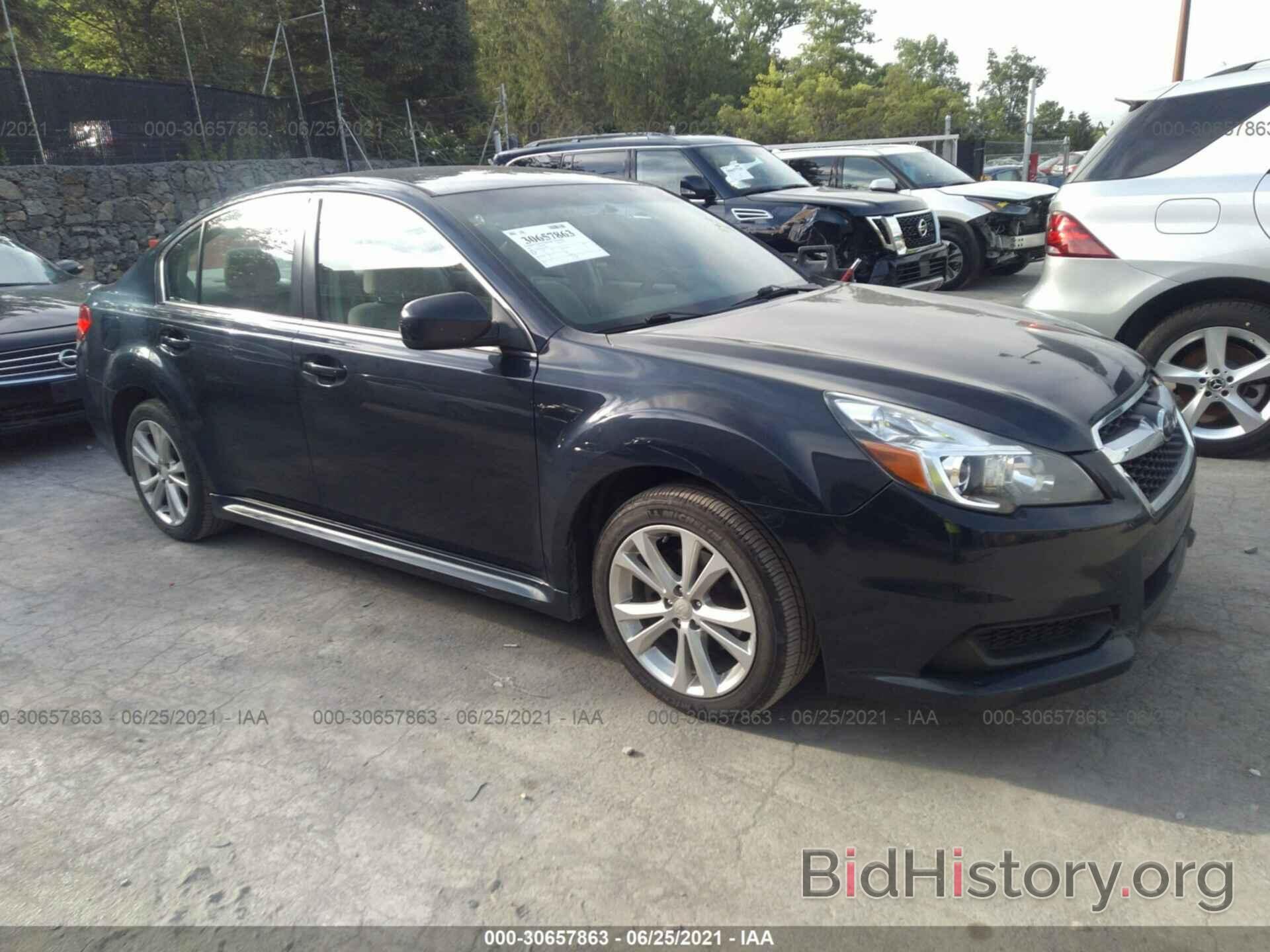 Photo 4S3BMBC64D3046590 - SUBARU LEGACY 2013