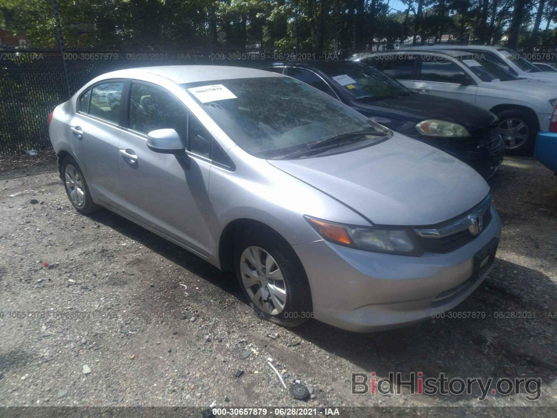 Photo 2HGFB2F57CH319240 - HONDA CIVIC SDN 2012