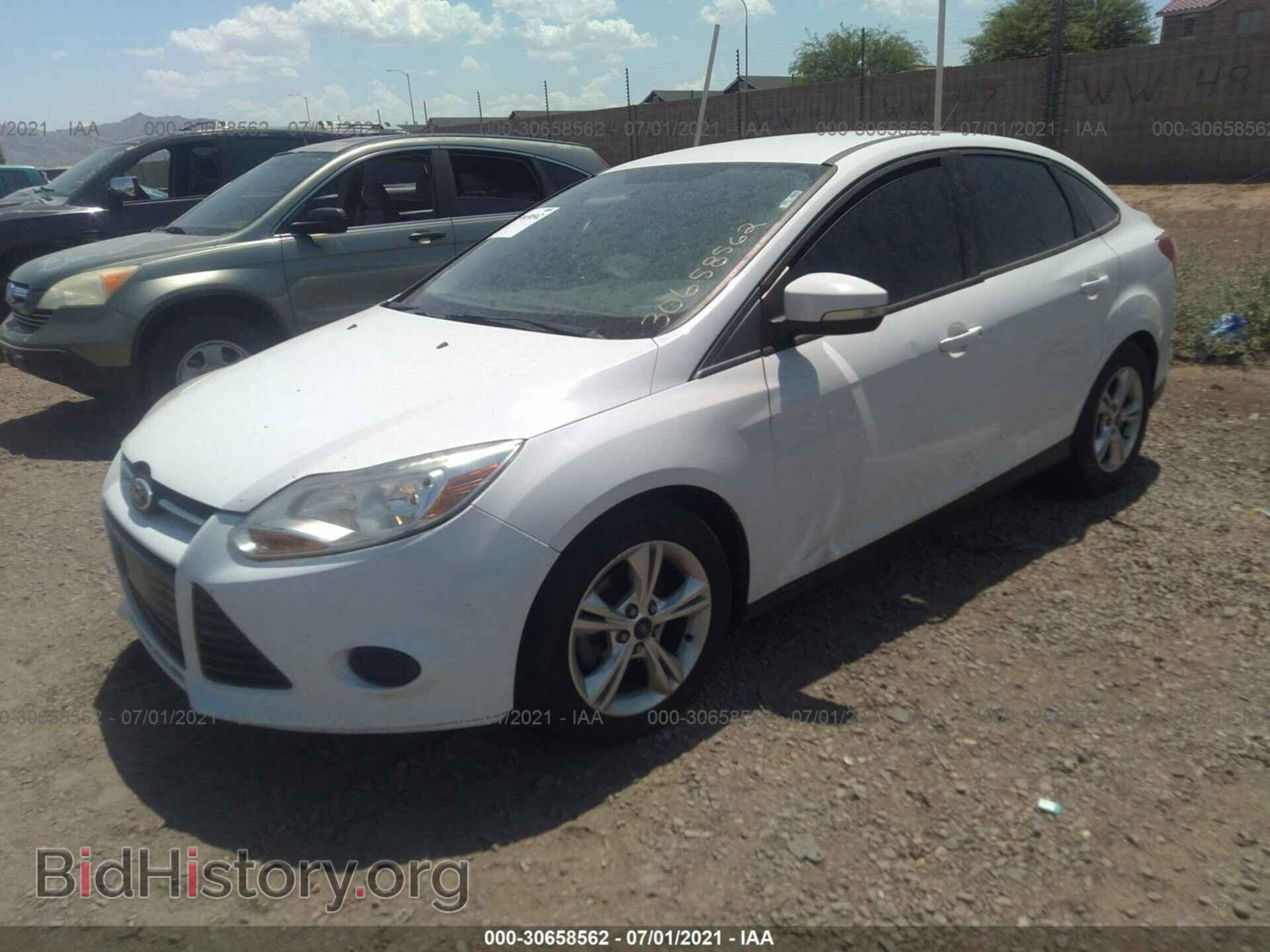 2013 FORD FOCUS - VIN: 1FADP3F21DL237582 - Photo 2
