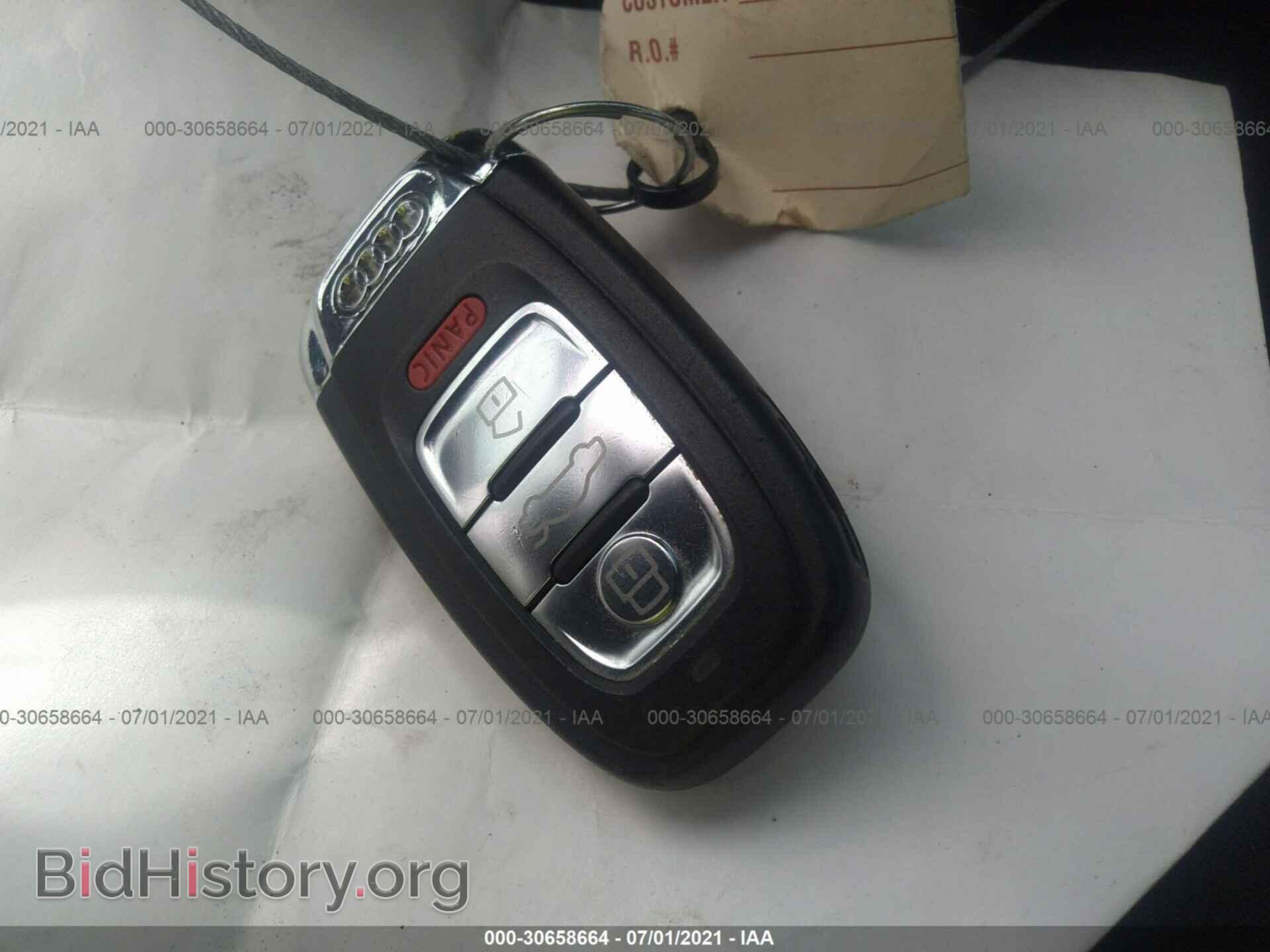 2010 AUDI A4 - VIN: WAUBFAFL1AN006342 - Фото 11