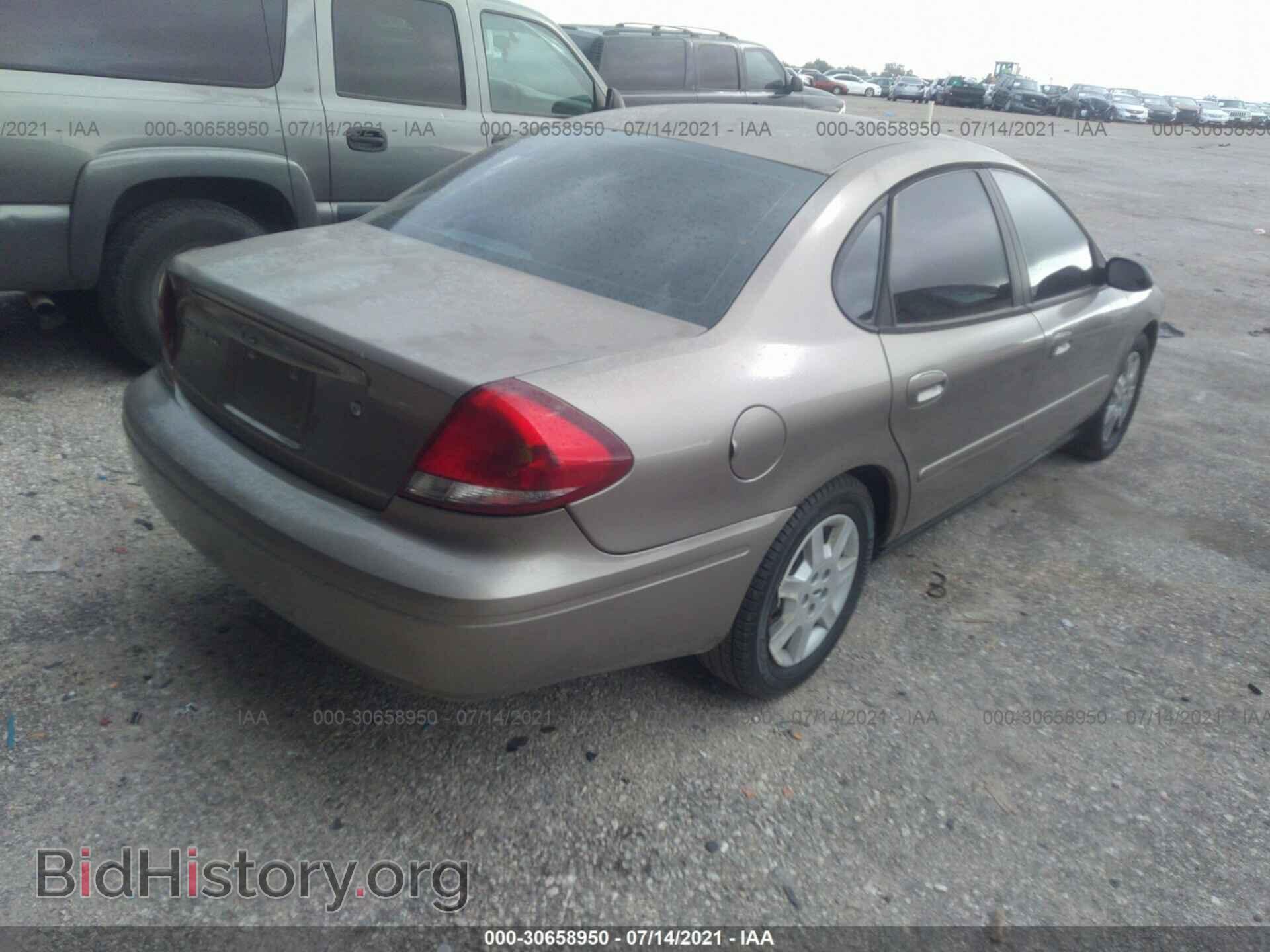 2007 FORD TAURUS - VIN: 1FAFP53U87A161546 - Фото 4