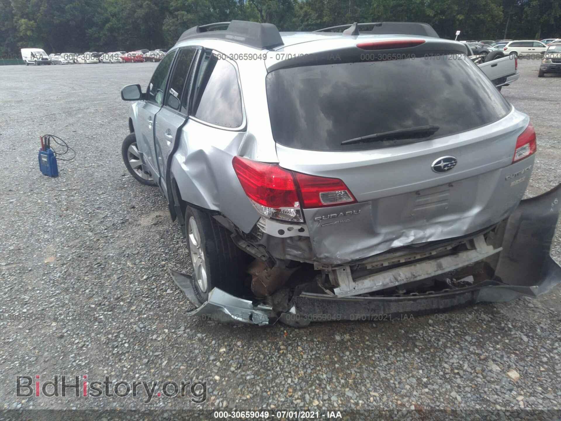 2012 SUBARU OUTBACK - VIN: 4S4BRBKCXC3273737 - Фото 6