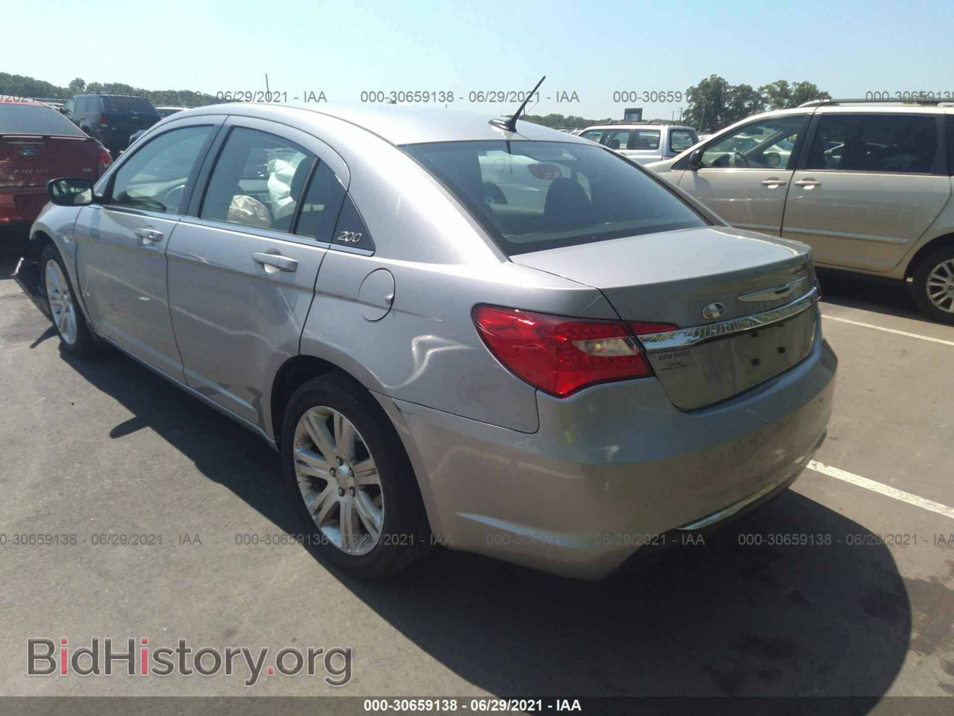 2013 CHRYSLER 200 - VIN: 1C3CCBBB0DN542792 - Photo 3