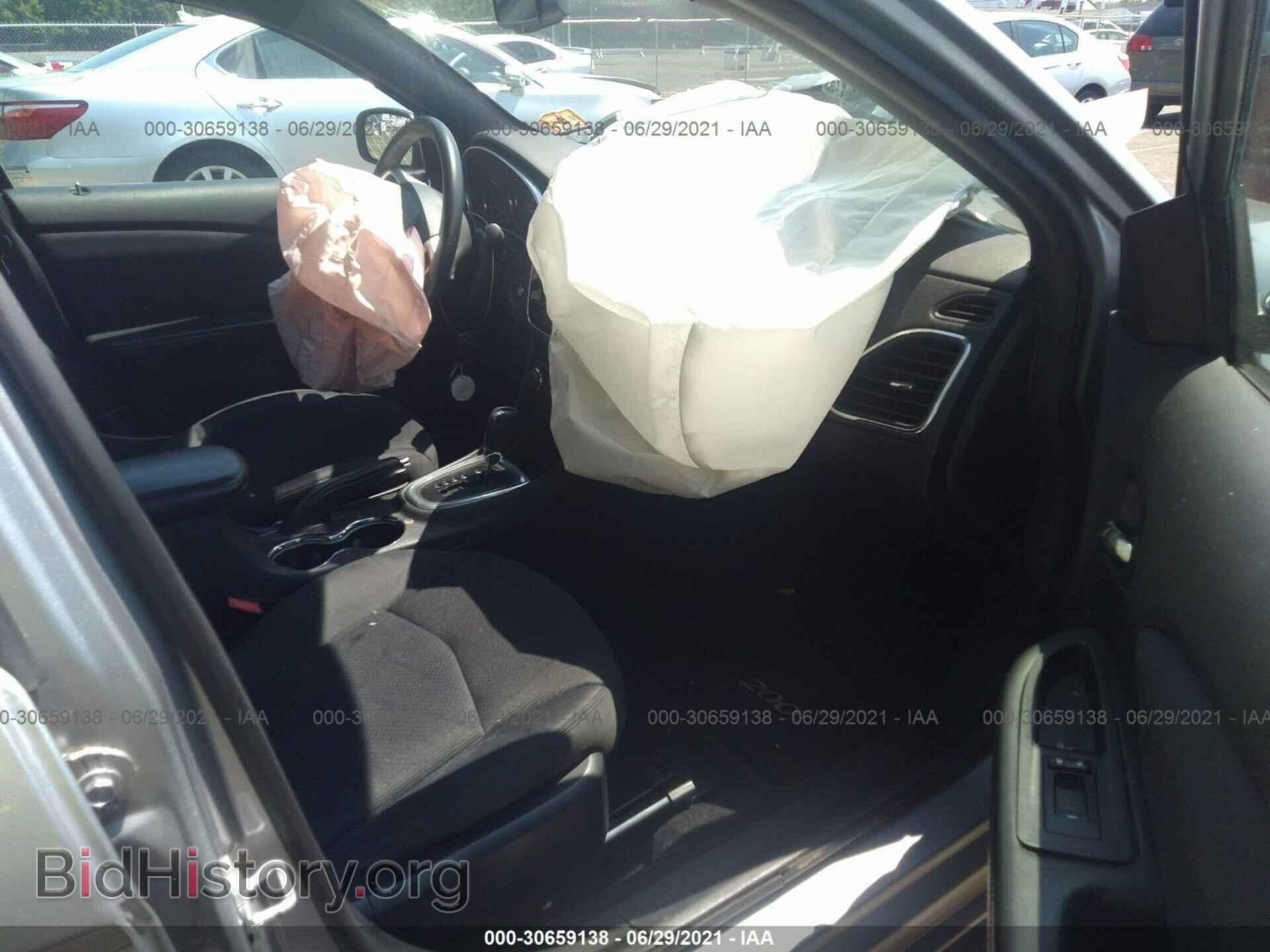 2013 CHRYSLER 200 - VIN: 1C3CCBBB0DN542792 - Photo 5