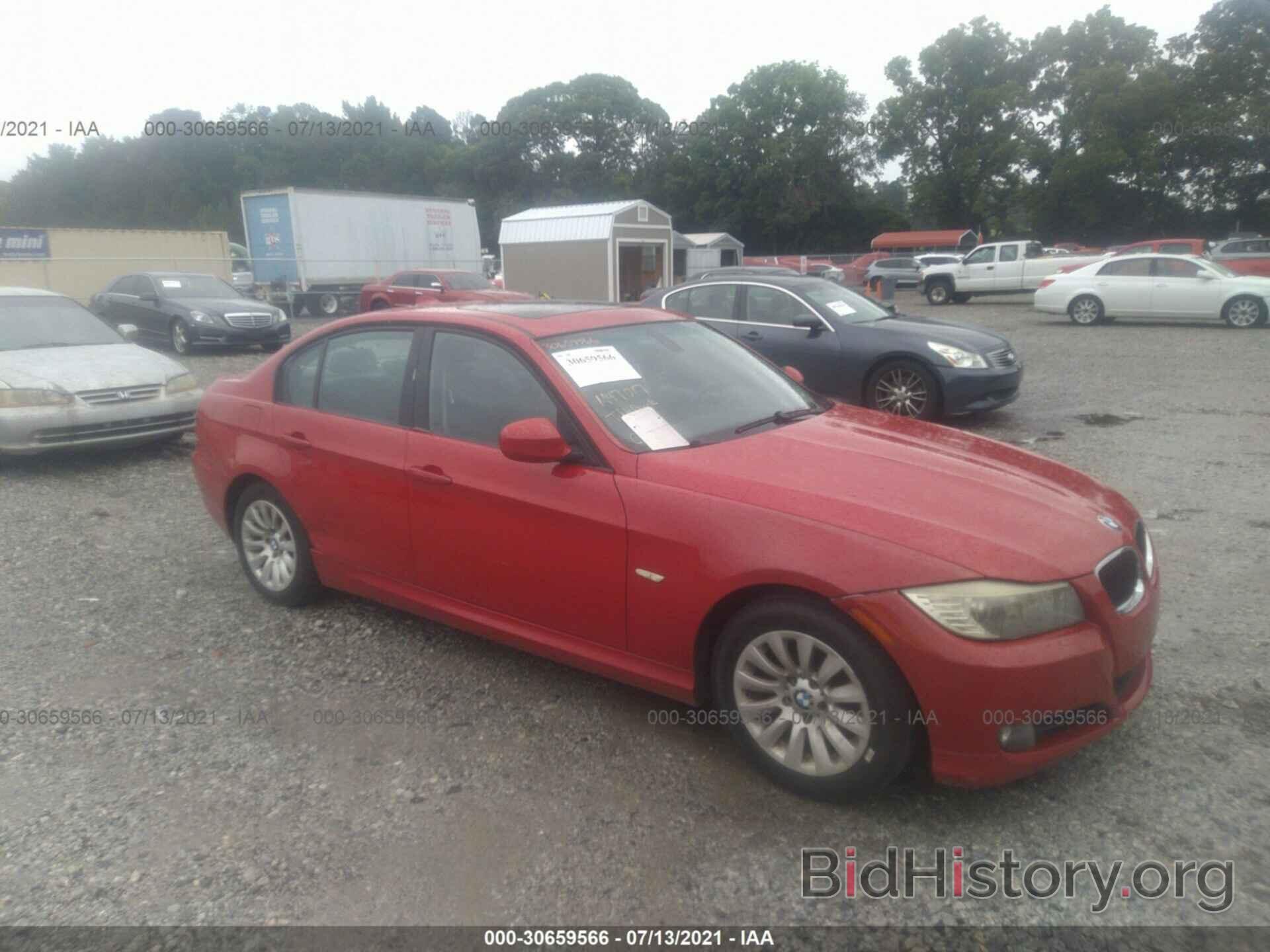 Photo WBAPH77559NM47017 - BMW 3 SERIES 2009