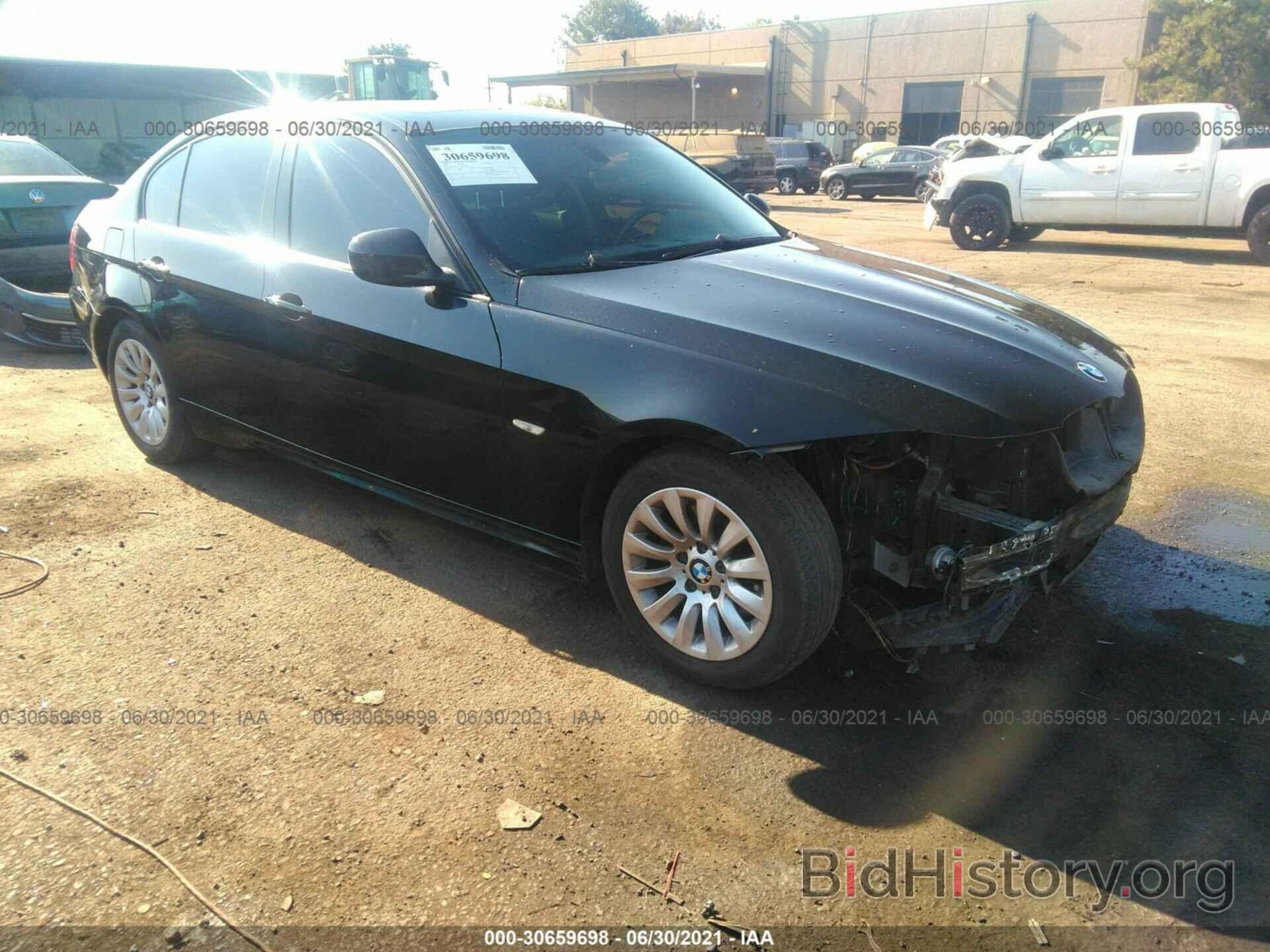 Photo WBAPH57589NM32967 - BMW 3 SERIES 2009