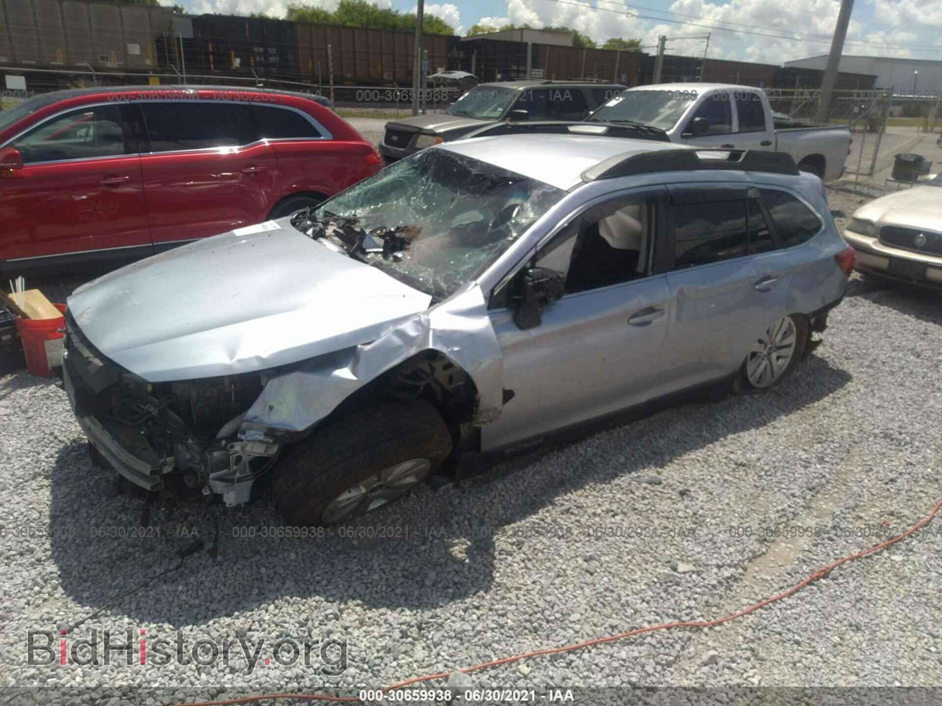 2015 SUBARU OUTBACK - VIN: 4S4BSBCC0F3328025 - Фото 2