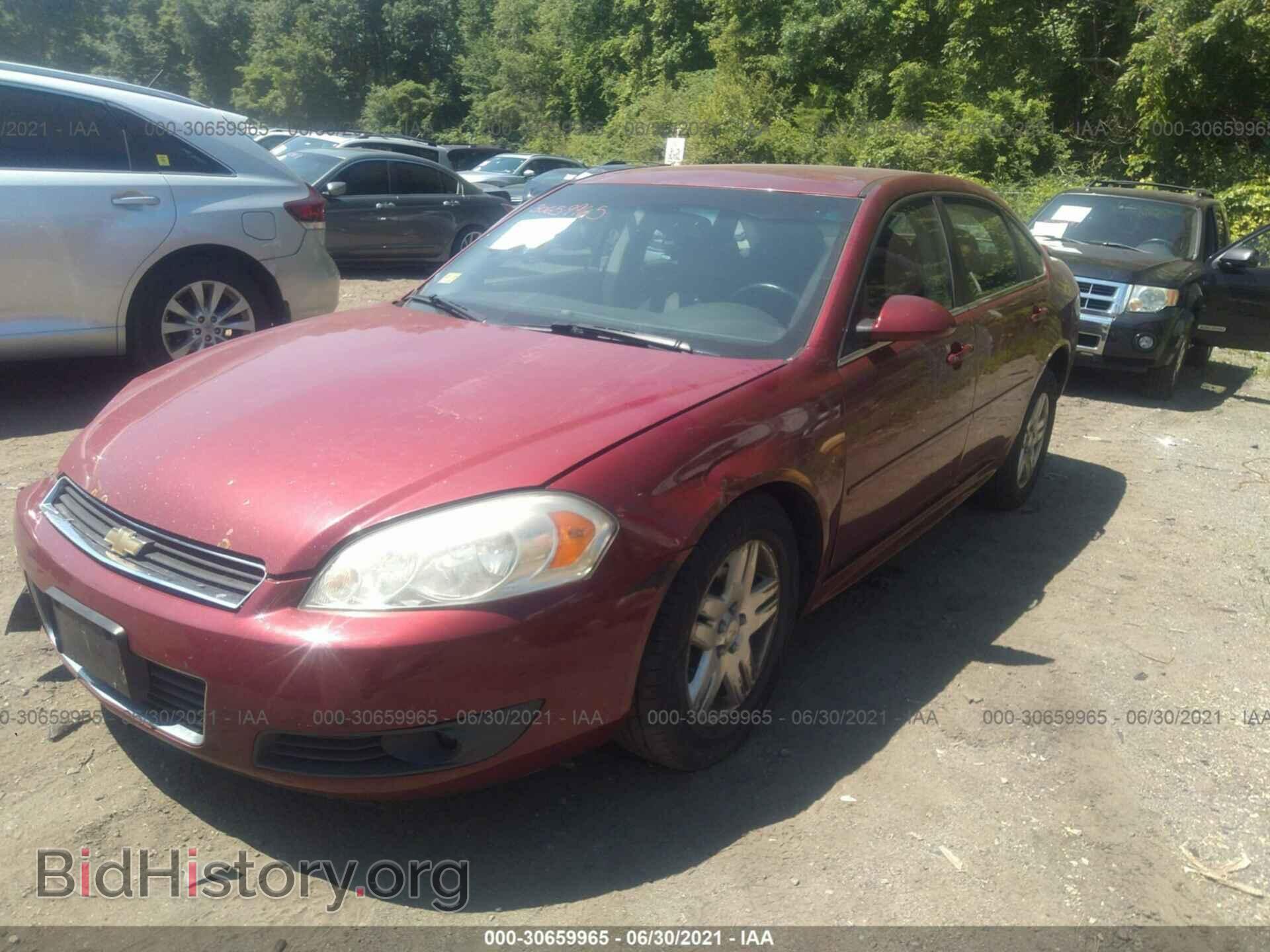 2011 CHEVROLET IMPALA - VIN: 2G1WB5EK4B1136580 - Фото 2