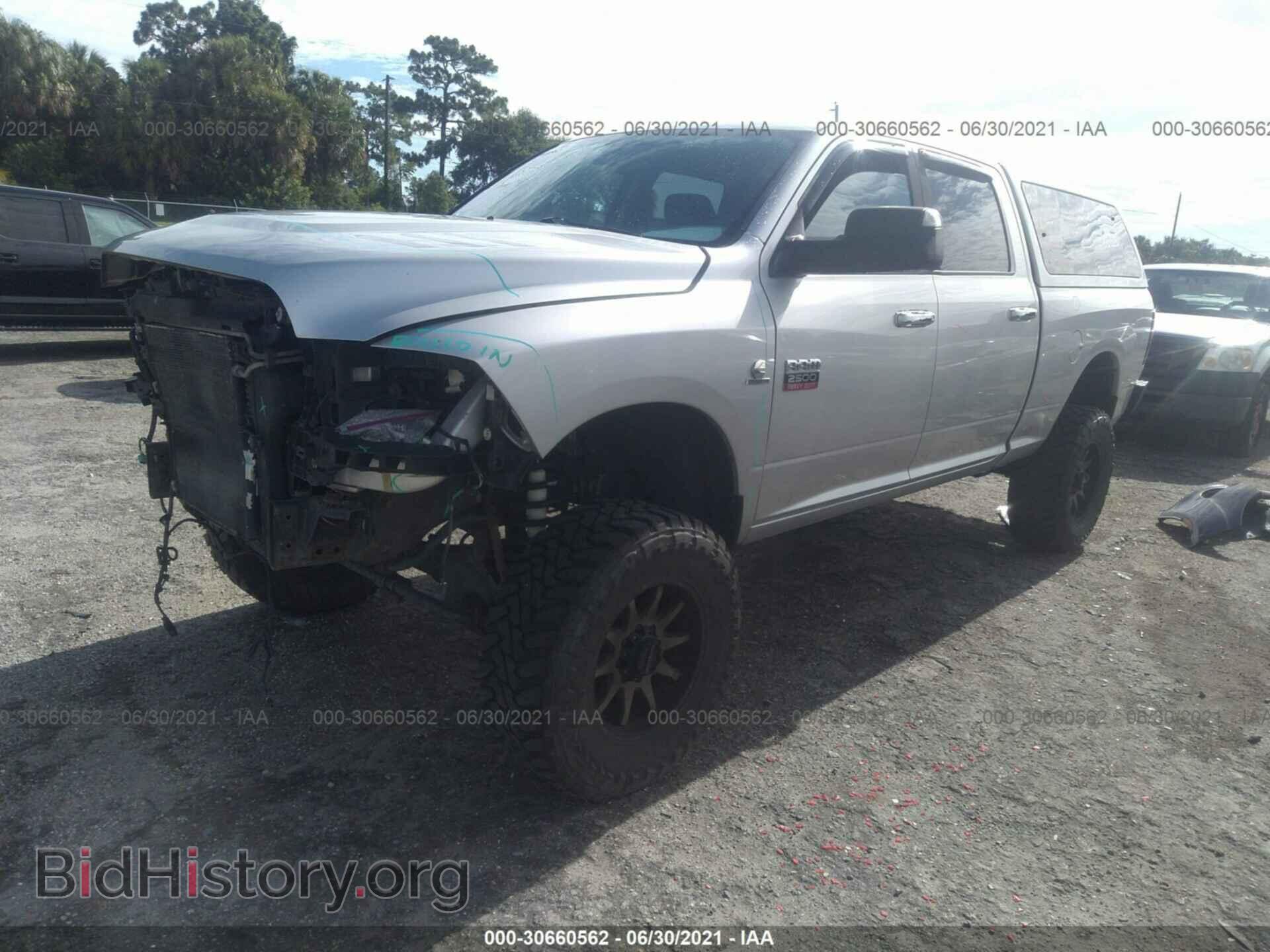 2012 RAM 2500 - VIN: 3C6UD5DL3CG203902 - Фото 2