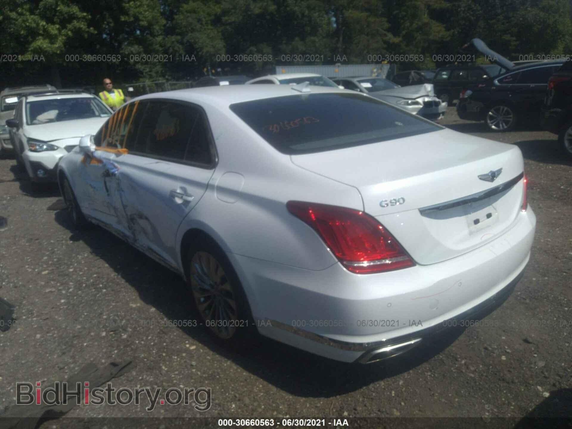 2017 GENESIS G90 - VIN: KMHG54JH2HU021282 - Фото 3