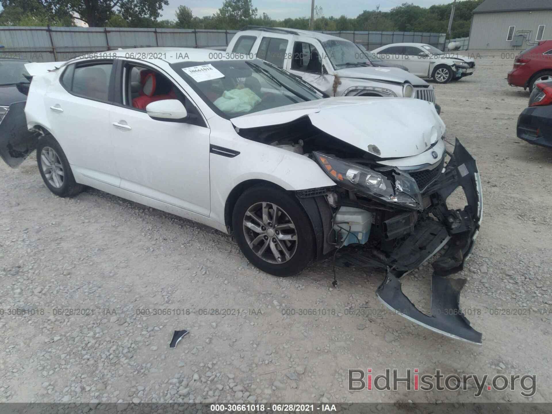 Photo 5XXGM4A70DG182888 - KIA OPTIMA 2013