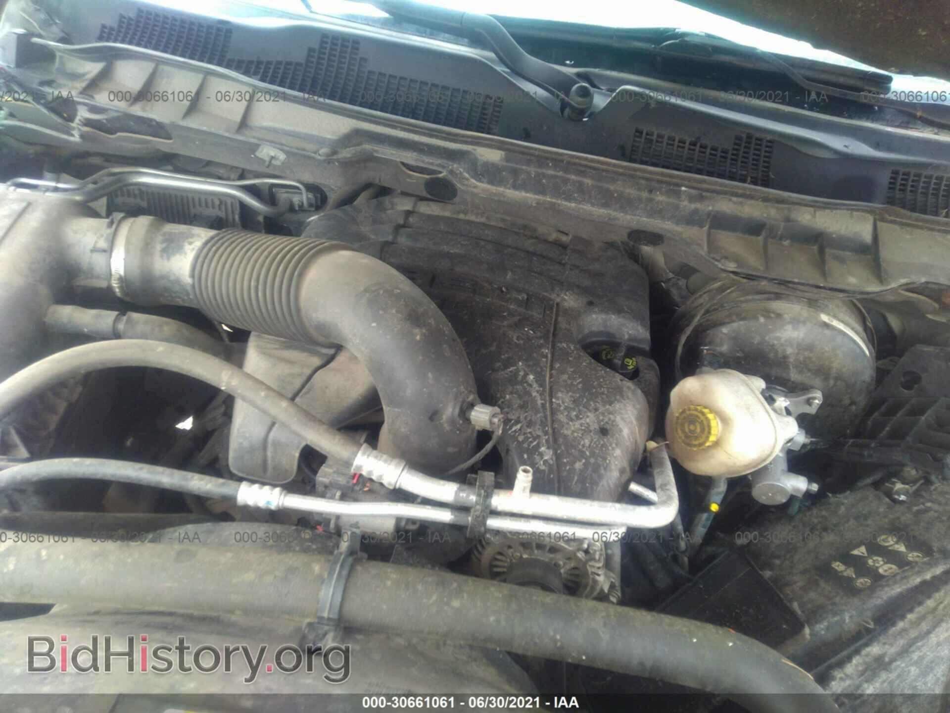 2014 RAM 1500 - VIN: 1C6RR7FT1ES450587 - Photo 10