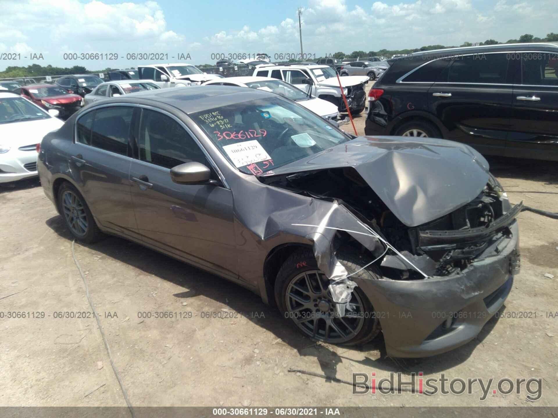 Photo JN1CV6AR2AM457565 - INFINITI G37 SEDAN 2010