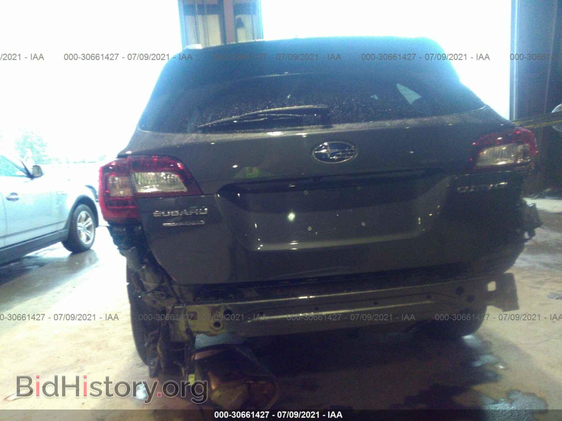 2018 SUBARU OUTBACK - VIN: 4S4BSANC5J3278108 - Фото 6
