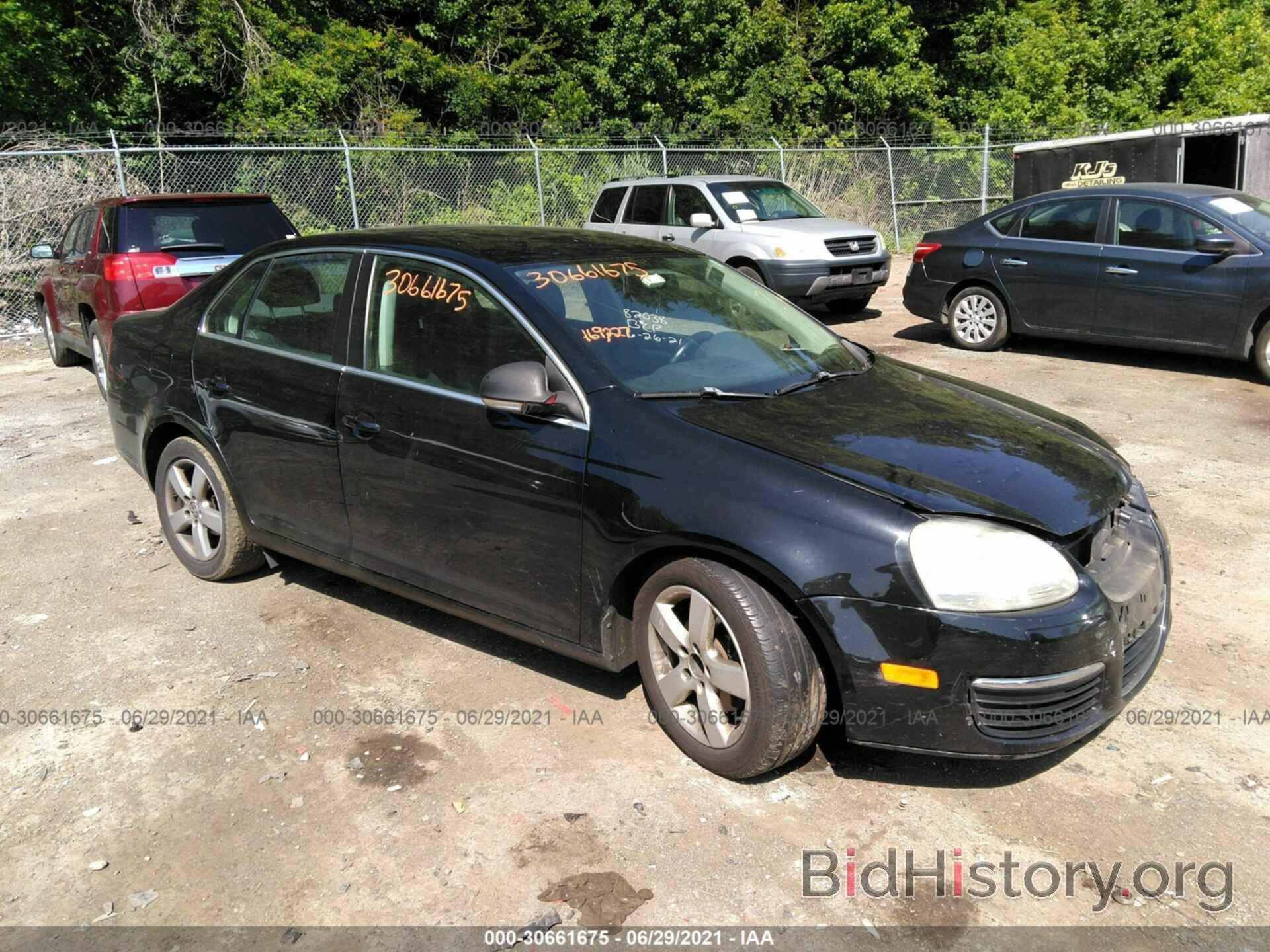 Photo 3VWRZ71K69M087870 - VOLKSWAGEN JETTA SEDAN 2009