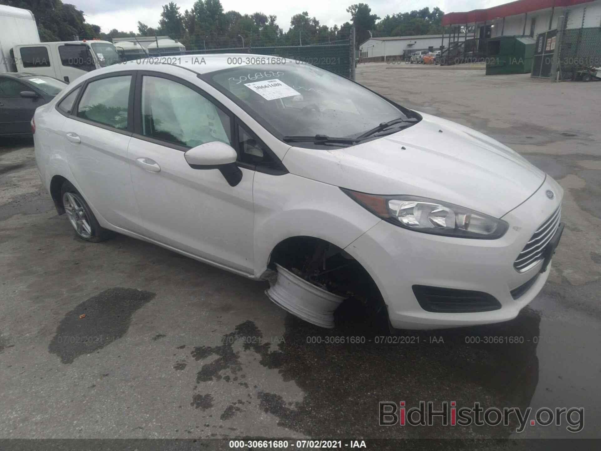 Photo 3FADP4BJ4KM161791 - FORD FIESTA 2019