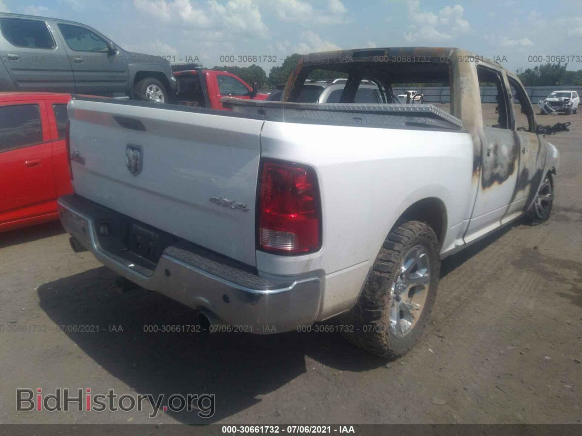 2013 RAM 1500 - VIN: 1C6RR7LT5DS642467 - Фото 4