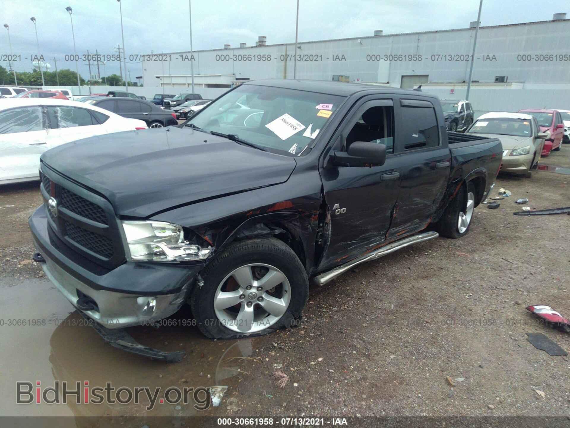 2013 RAM 1500 - VIN: 1C6RR6LT3DS706080 - Фото 2