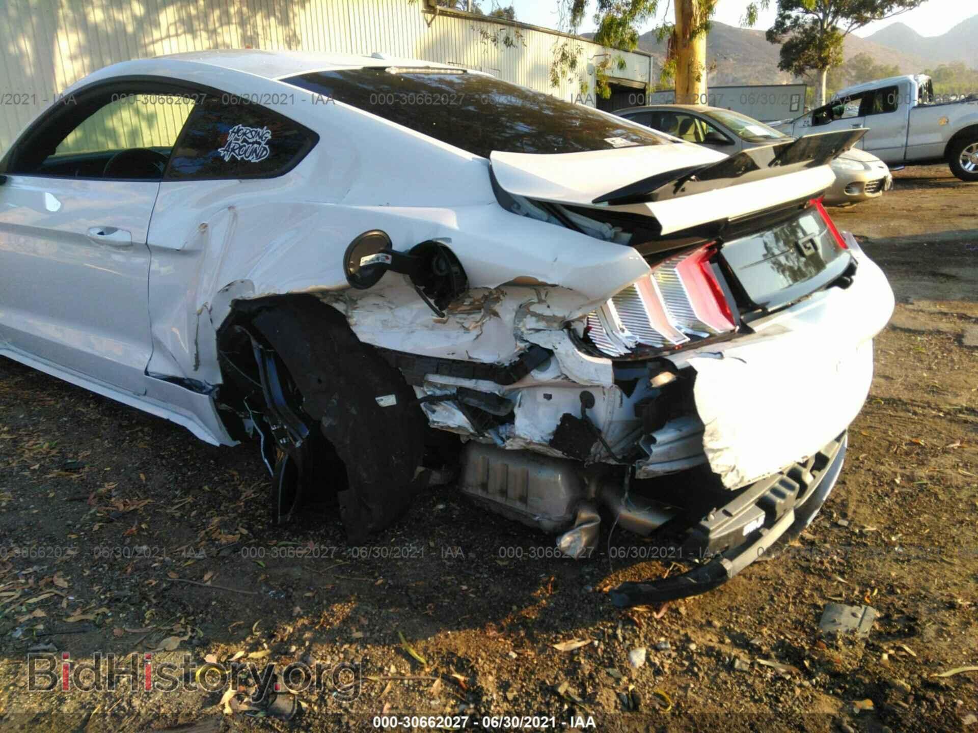 2019 FORD MUSTANG - VIN: 1FA6P8CF7K5188547 - Фото 6