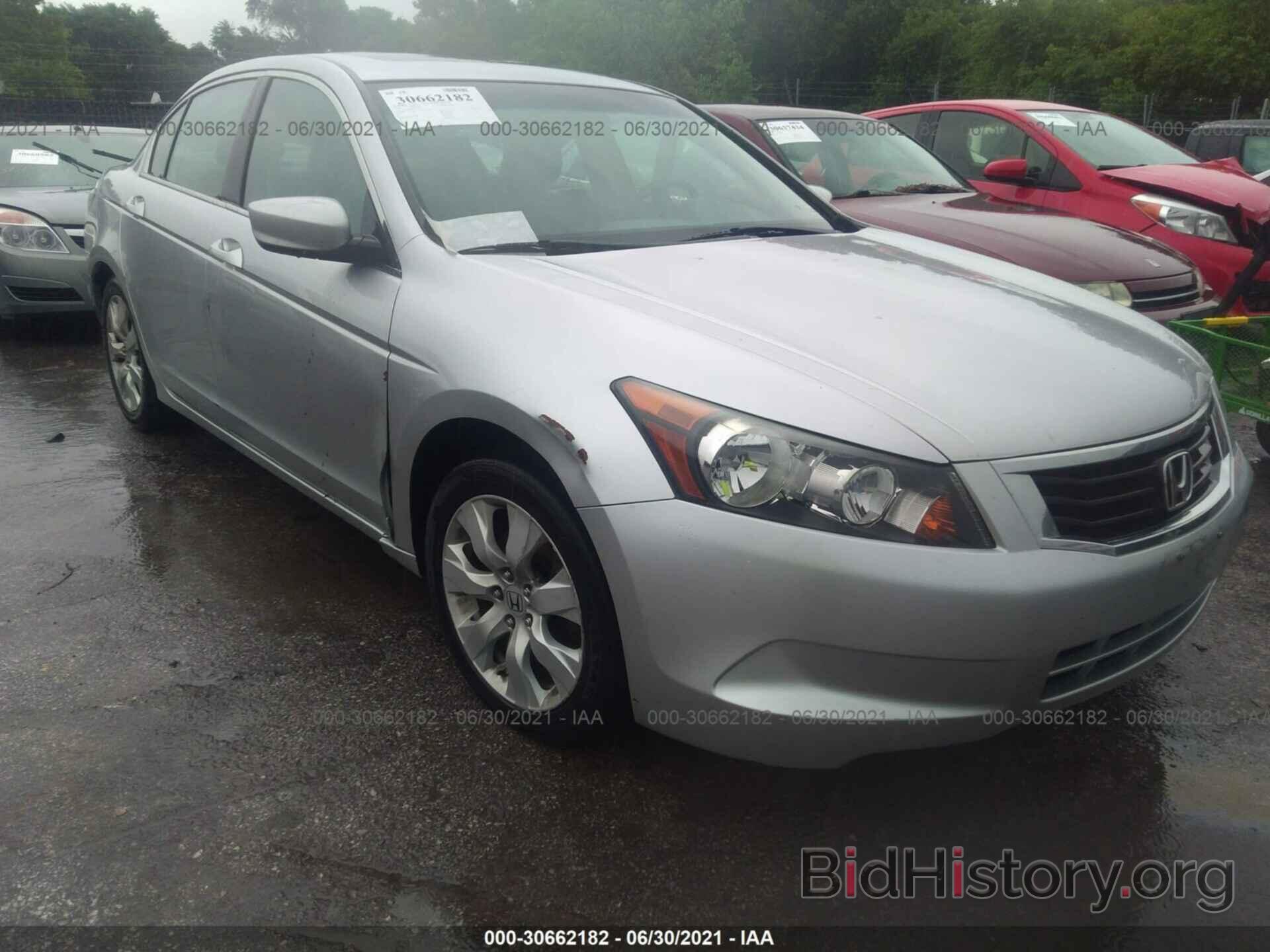 Photo 1HGCP26898A053112 - HONDA ACCORD SDN 2008