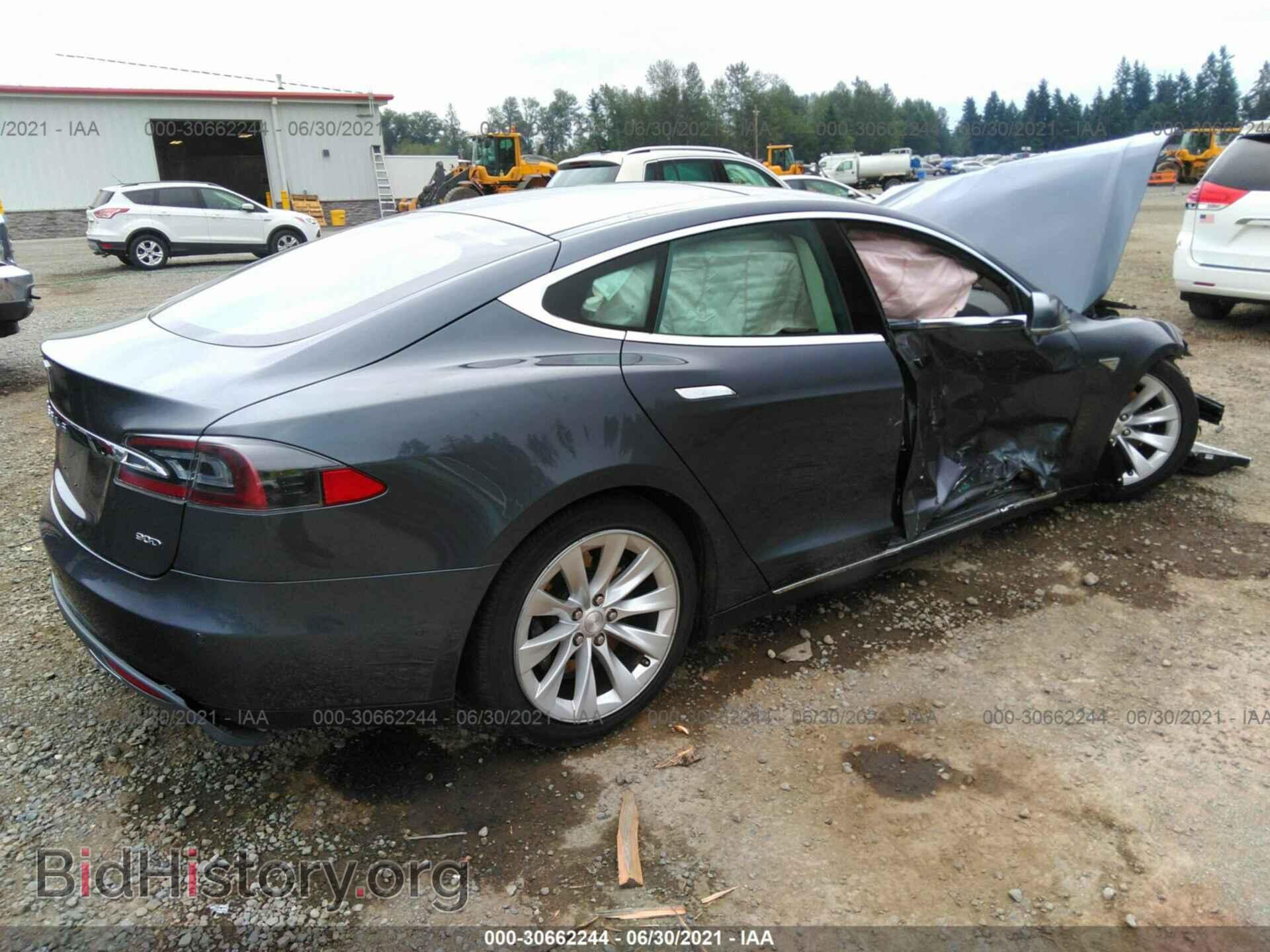 2016 TESLA MODEL S - VIN: 5YJSA1E2XGF133169 - Photo 4