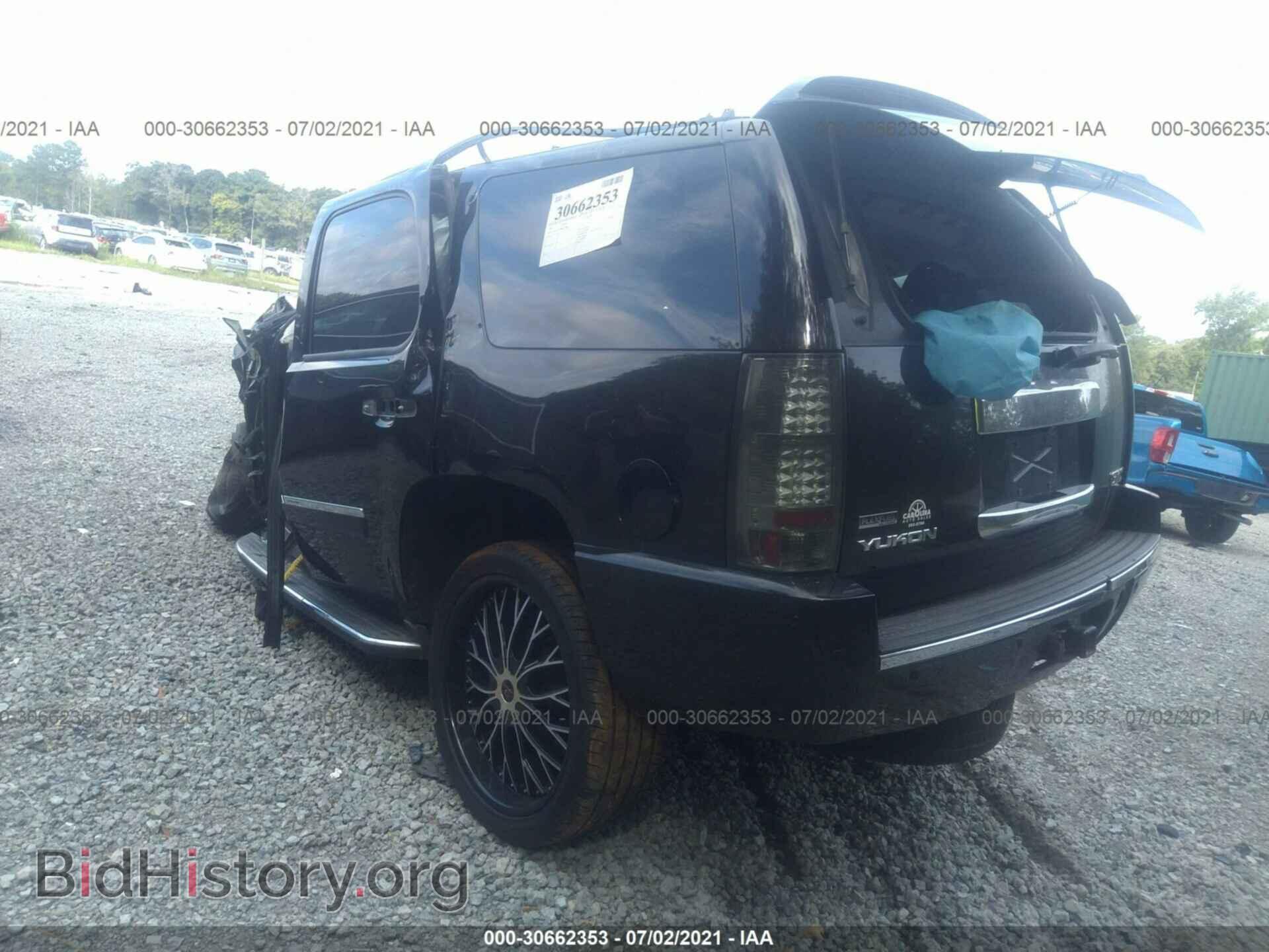 2011 GMC YUKON - VIN: 1GKS2EEF9BR372887 - Фото 3