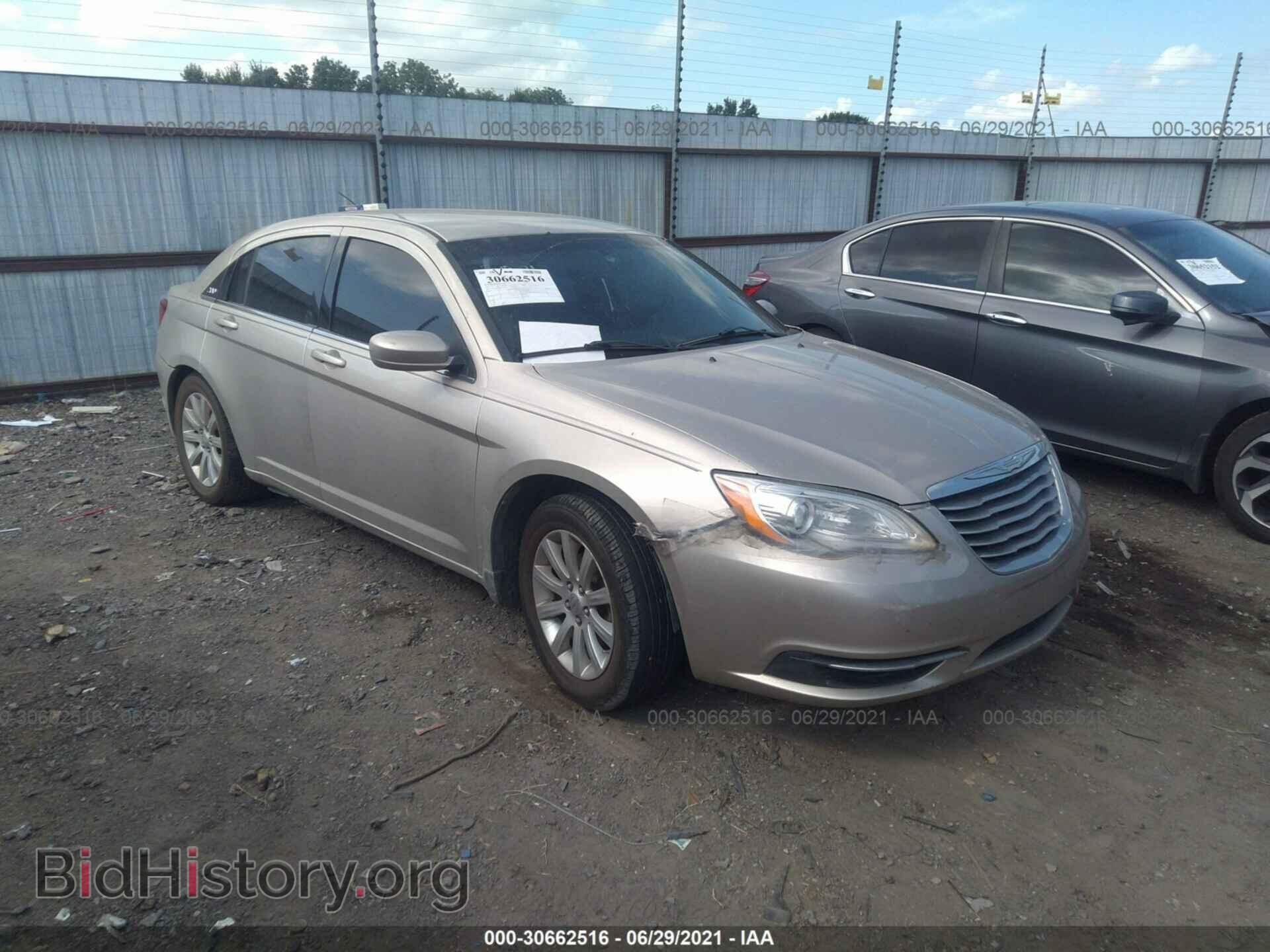Фотография 1C3CCBBB8DN672660 - CHRYSLER 200 2013