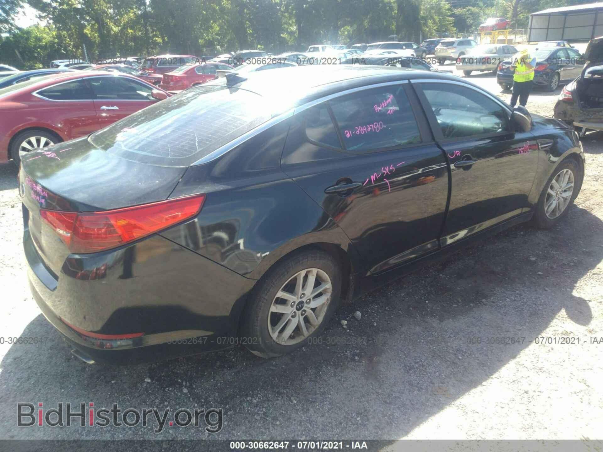 2011 KIA OPTIMA - VIN: KNAGM4A73B5078801 - Фото 4