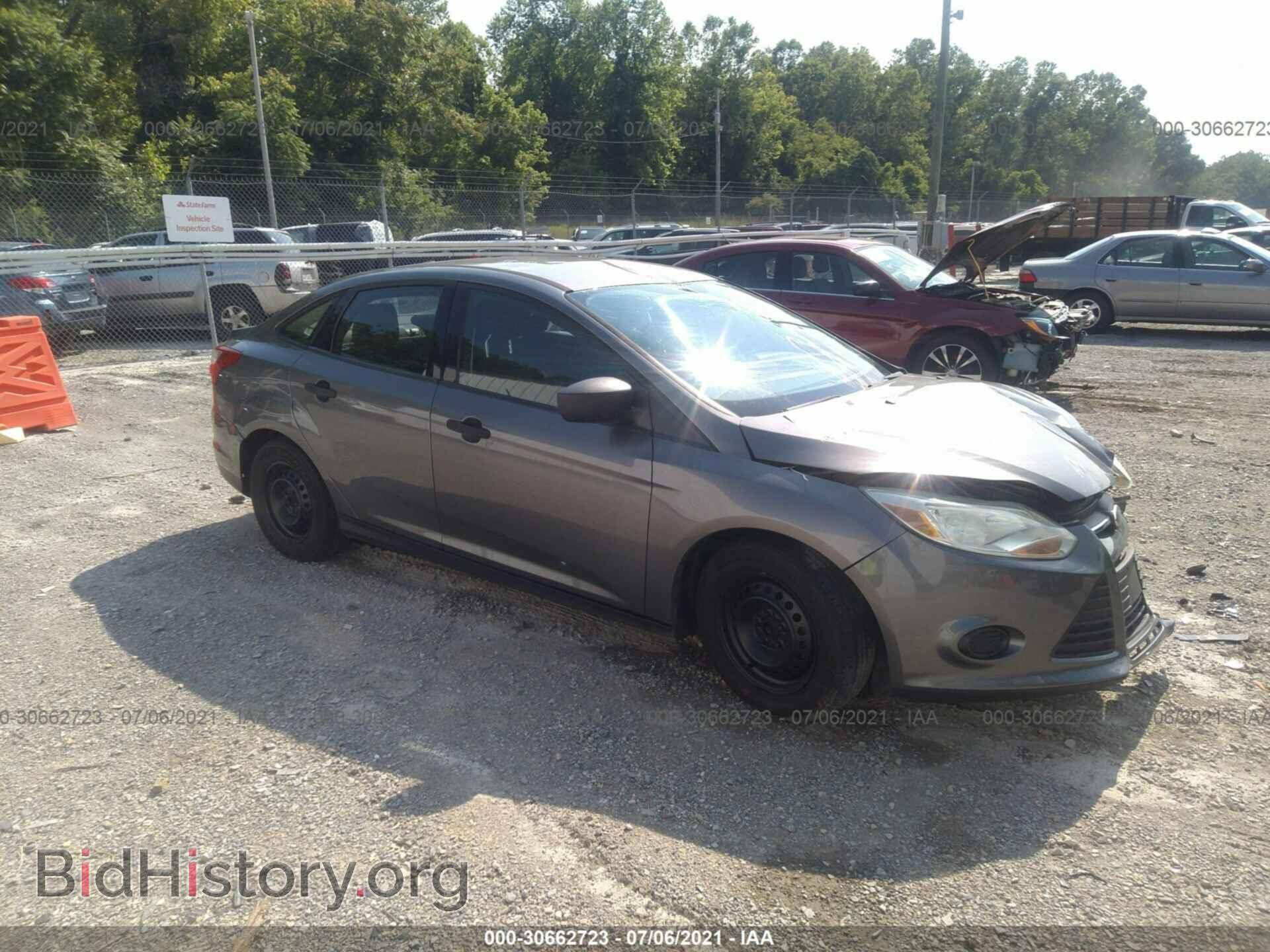 Photo 1FAHP3E21CL160391 - FORD FOCUS 2012