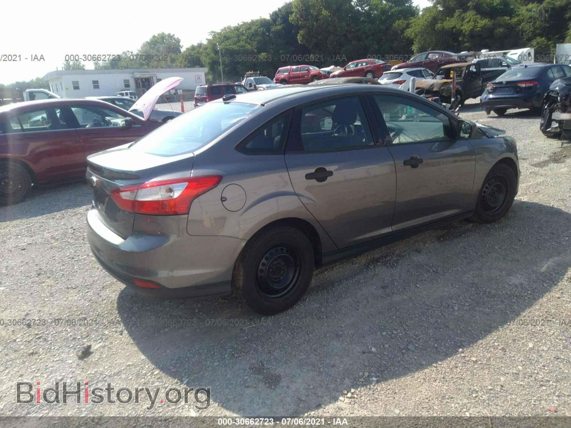 2012 FORD FOCUS - VIN: 1FAHP3E21CL160391 - Photo 4