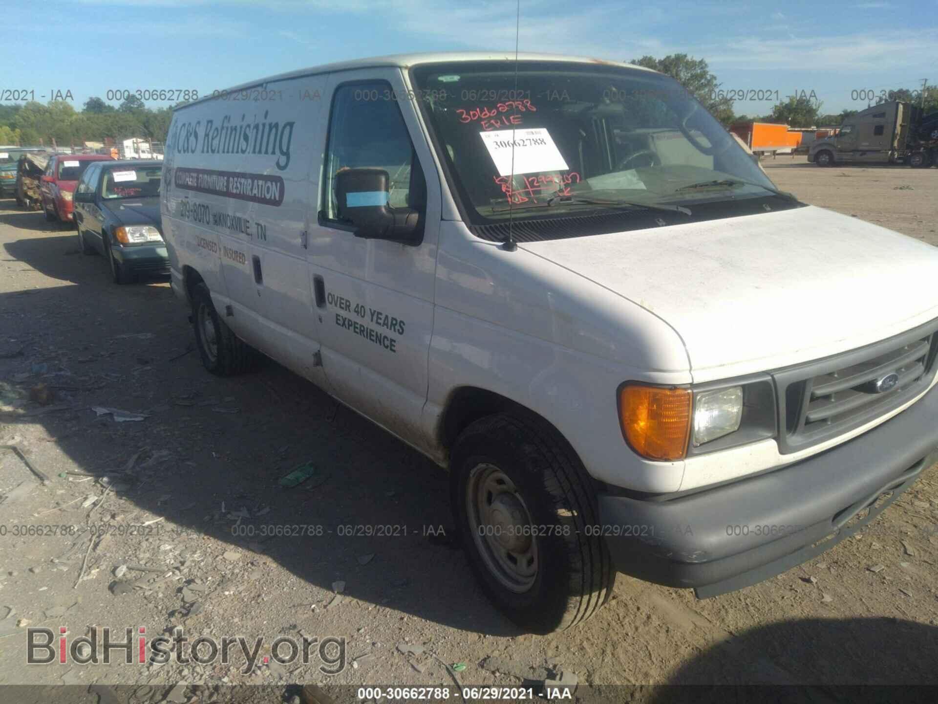 Photo 1FTRE14W76DA81237 - FORD ECONOLINE CARGO VAN 2006