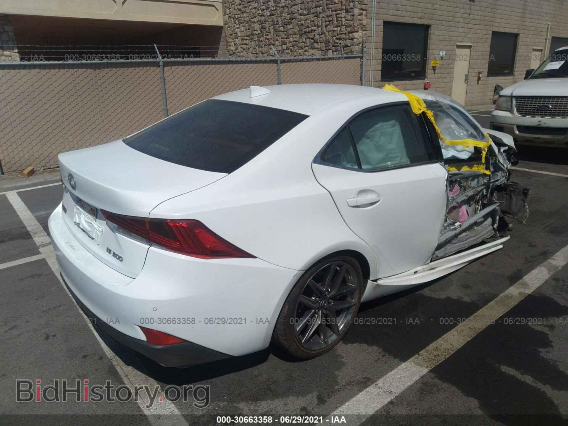 2018 LEXUS IS - VIN: JTHBA1D22J5077091 - Фото 4