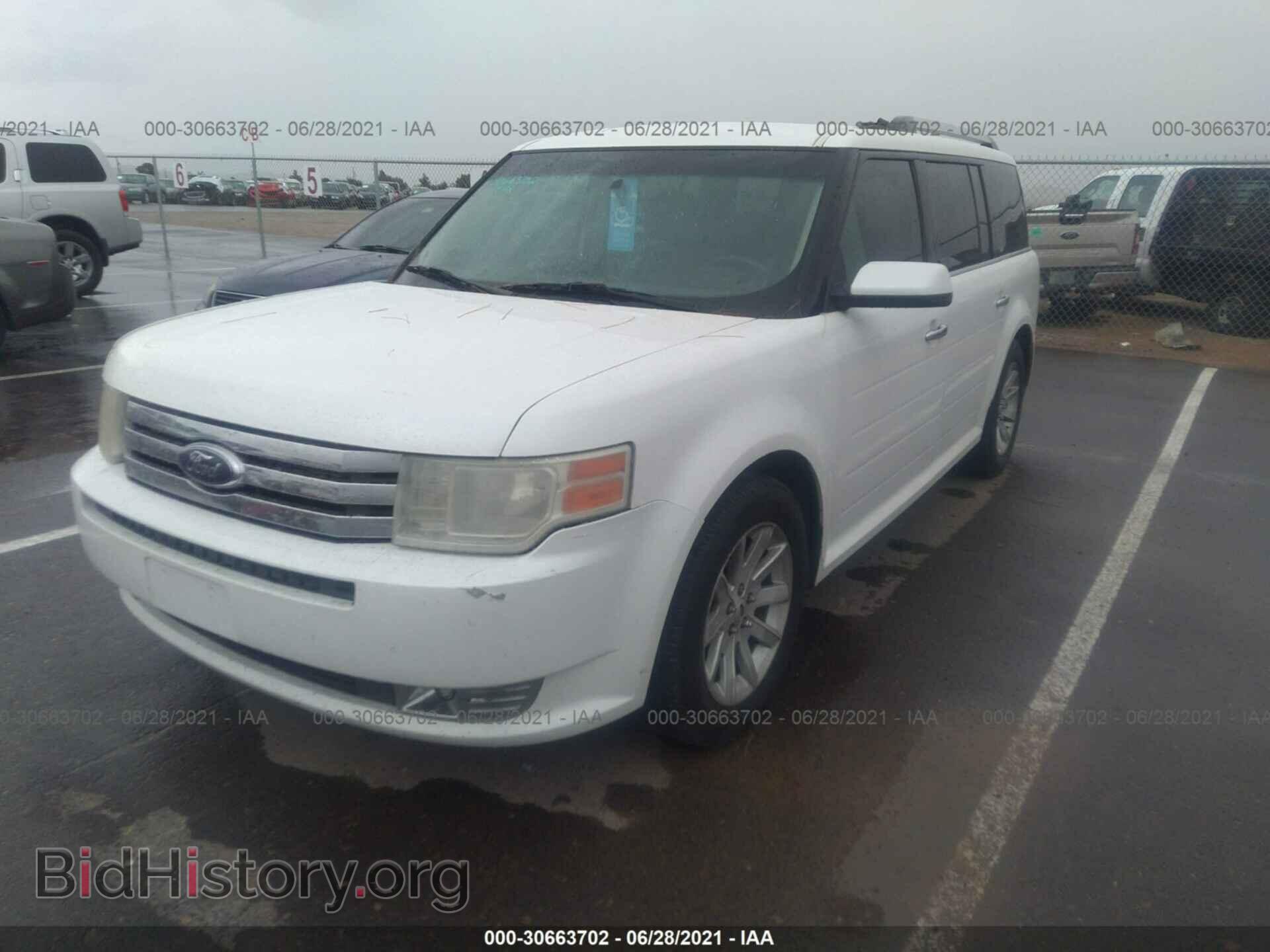 2010 FORD FLEX - VIN: 2FMGK5CCXABD00913 - Photo 2