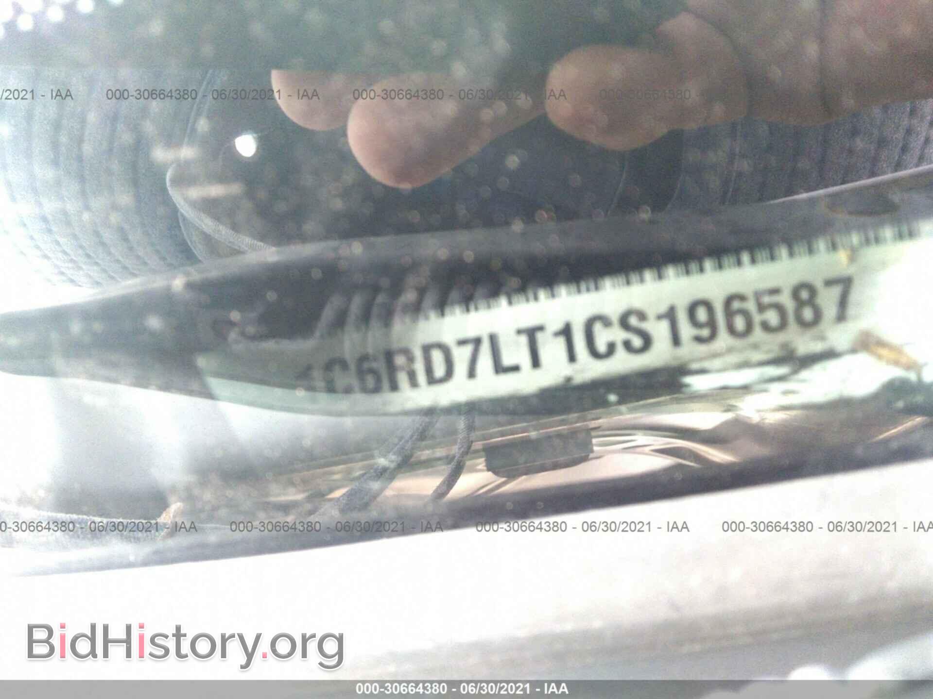 2012 RAM 1500 - VIN: 1C6RD7LT1CS196587 - Photo 9