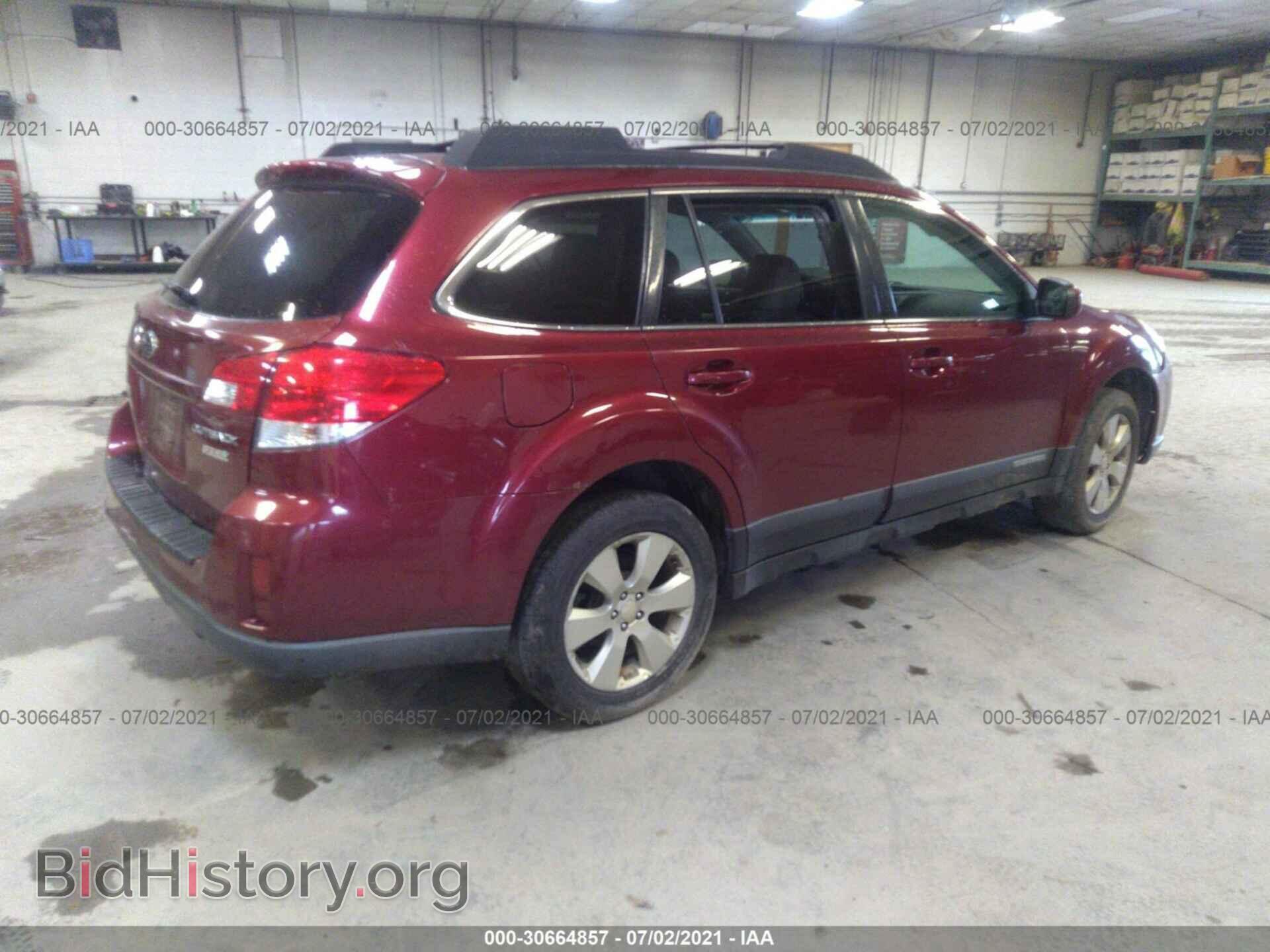 2011 SUBARU OUTBACK - VIN: 4S4BRBGC9B3350332 - Фото 4