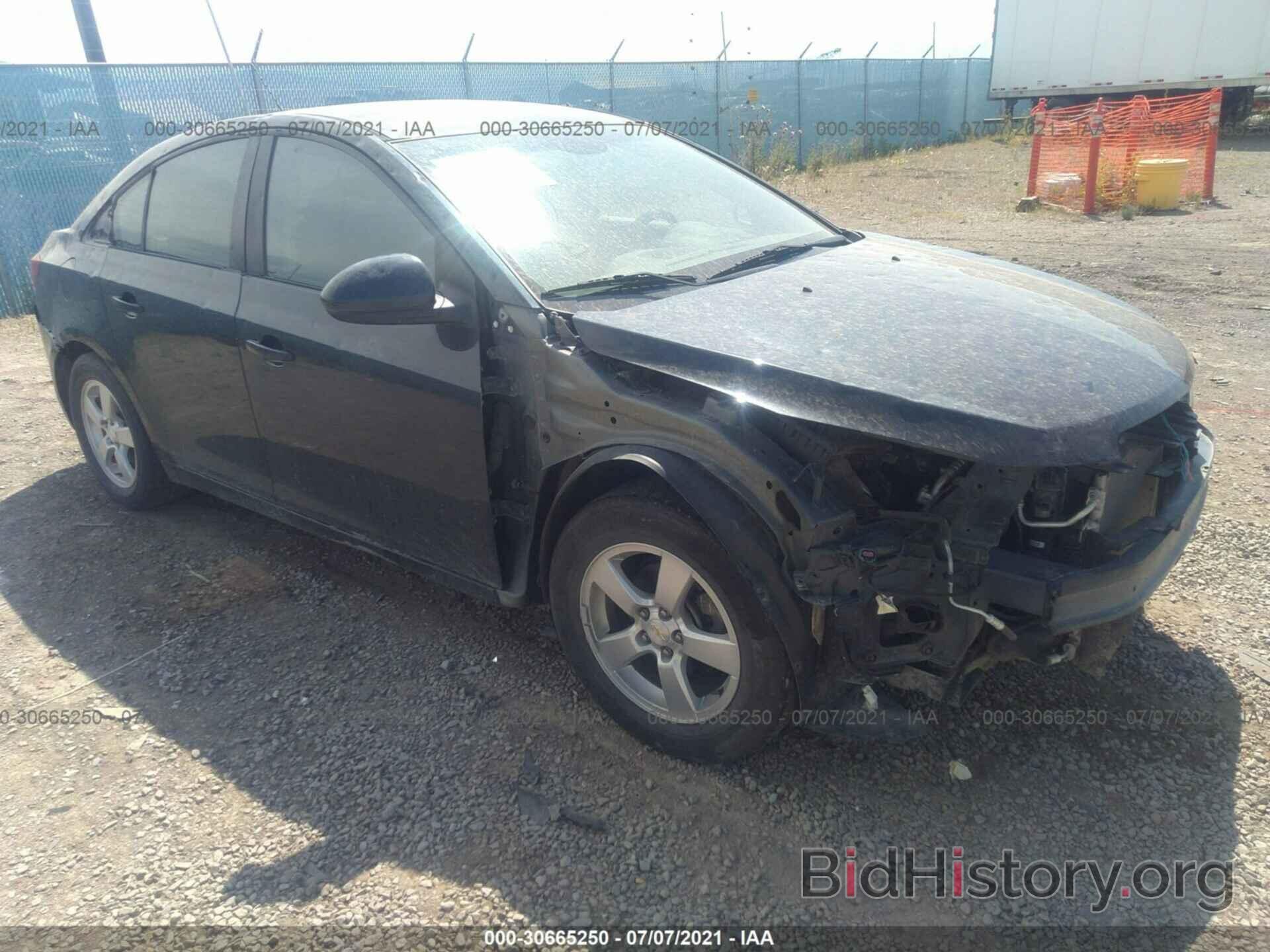 Photo 1G1PC5SB9F7151879 - CHEVROLET CRUZE 2015