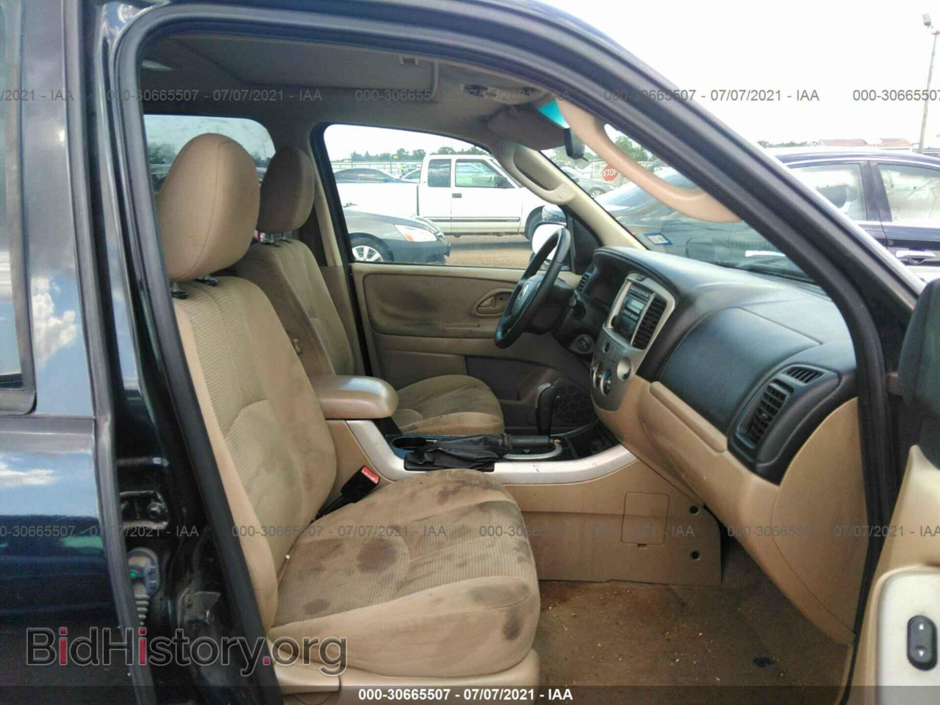 2006 MAZDA TRIBUTE - VIN: 4F2YZ04166KM21701 - Фото 5