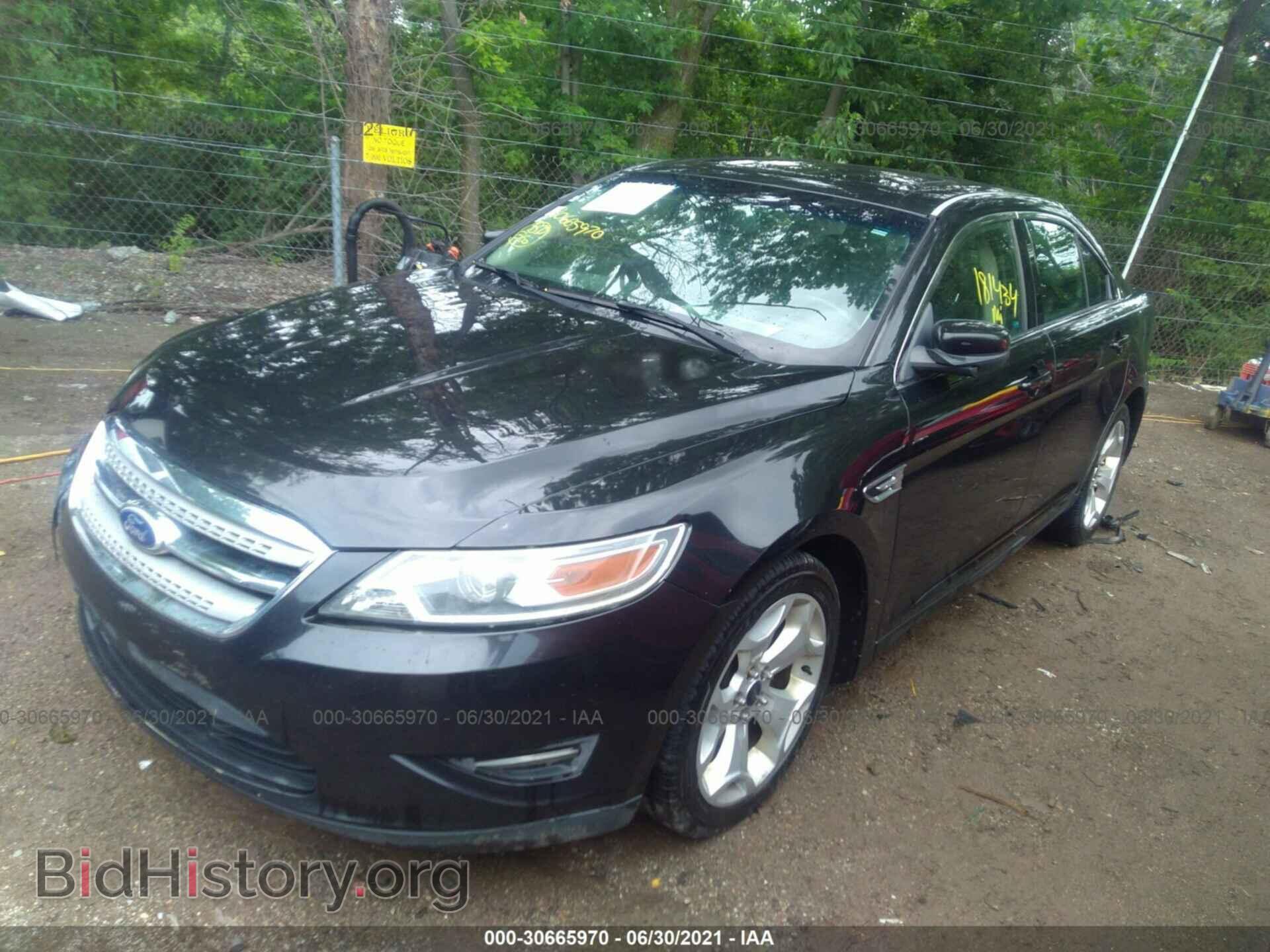 2011 FORD TAURUS - VIN: 1FAHP2EW0BG101904 - Фото 2