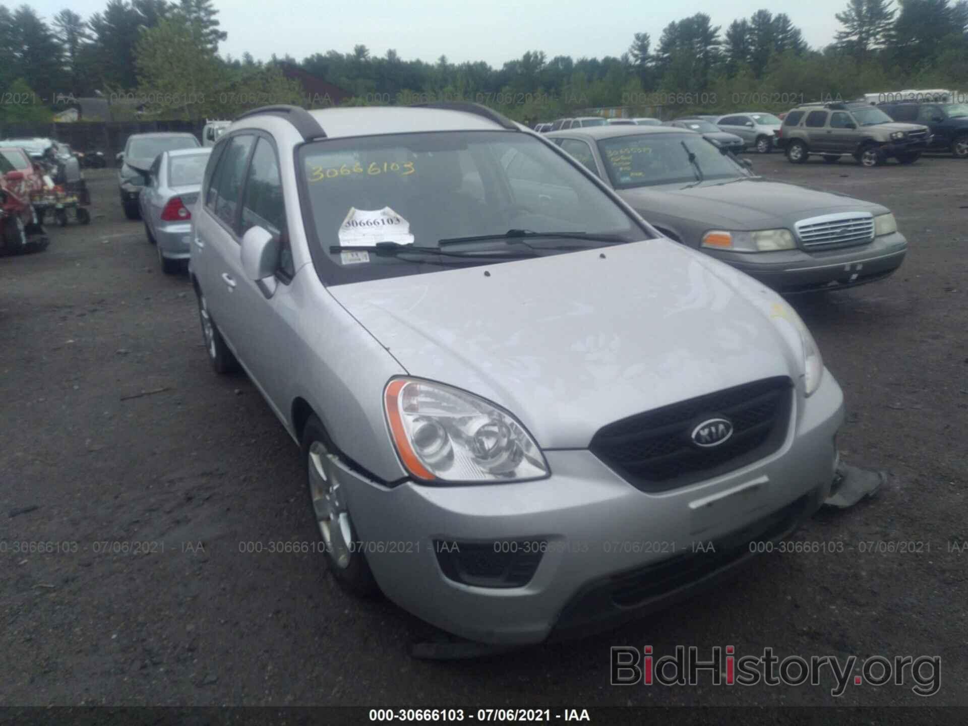 Photo KNAFG526387198058 - KIA RONDO 2008