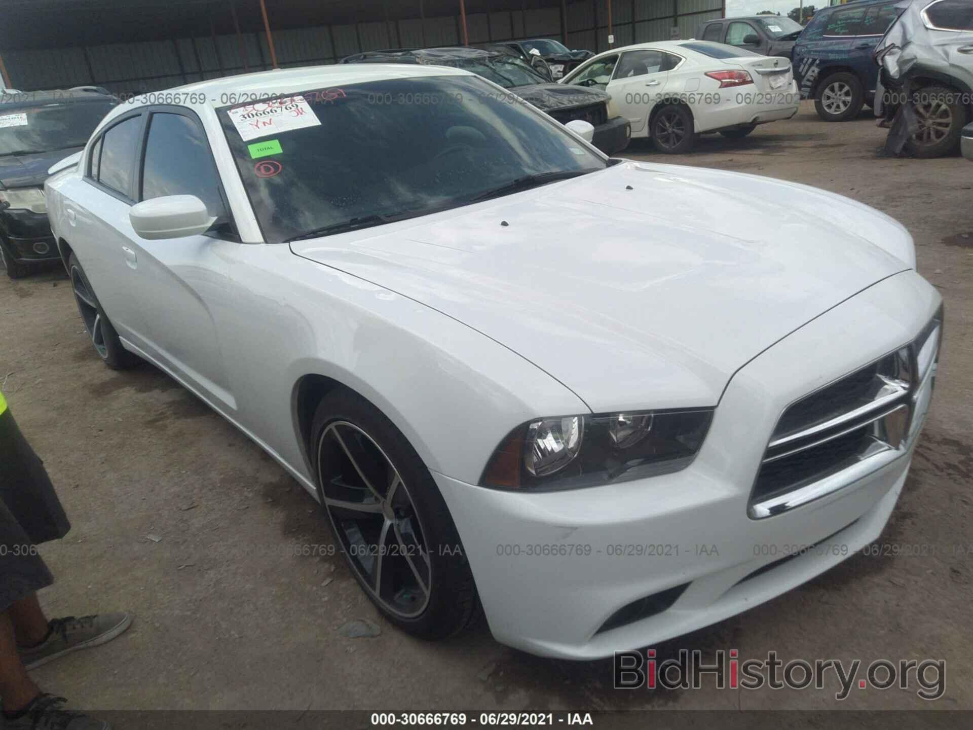 Photo 2C3CDXHG8EH330861 - DODGE CHARGER 2014