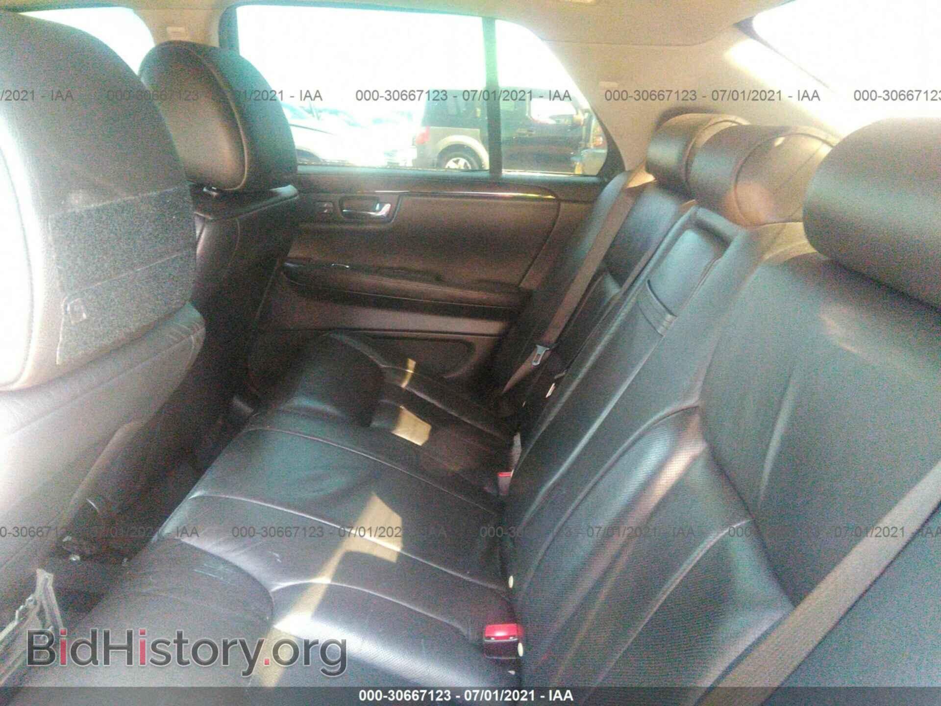 2011 CADILLAC DTS - VIN: 1G6KH5E67BU145921 - Фото 8