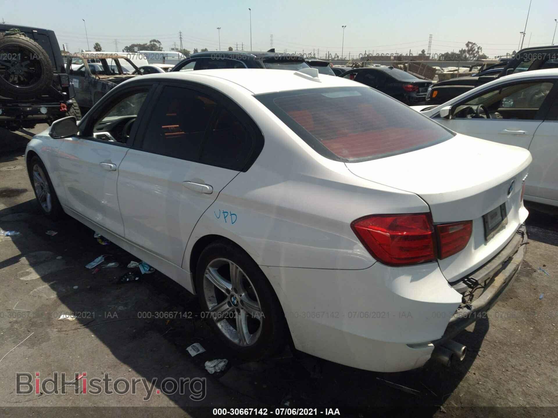 2012 BMW 3 SERIES - VIN: WBA3C1C56CF434178 - Фото 3