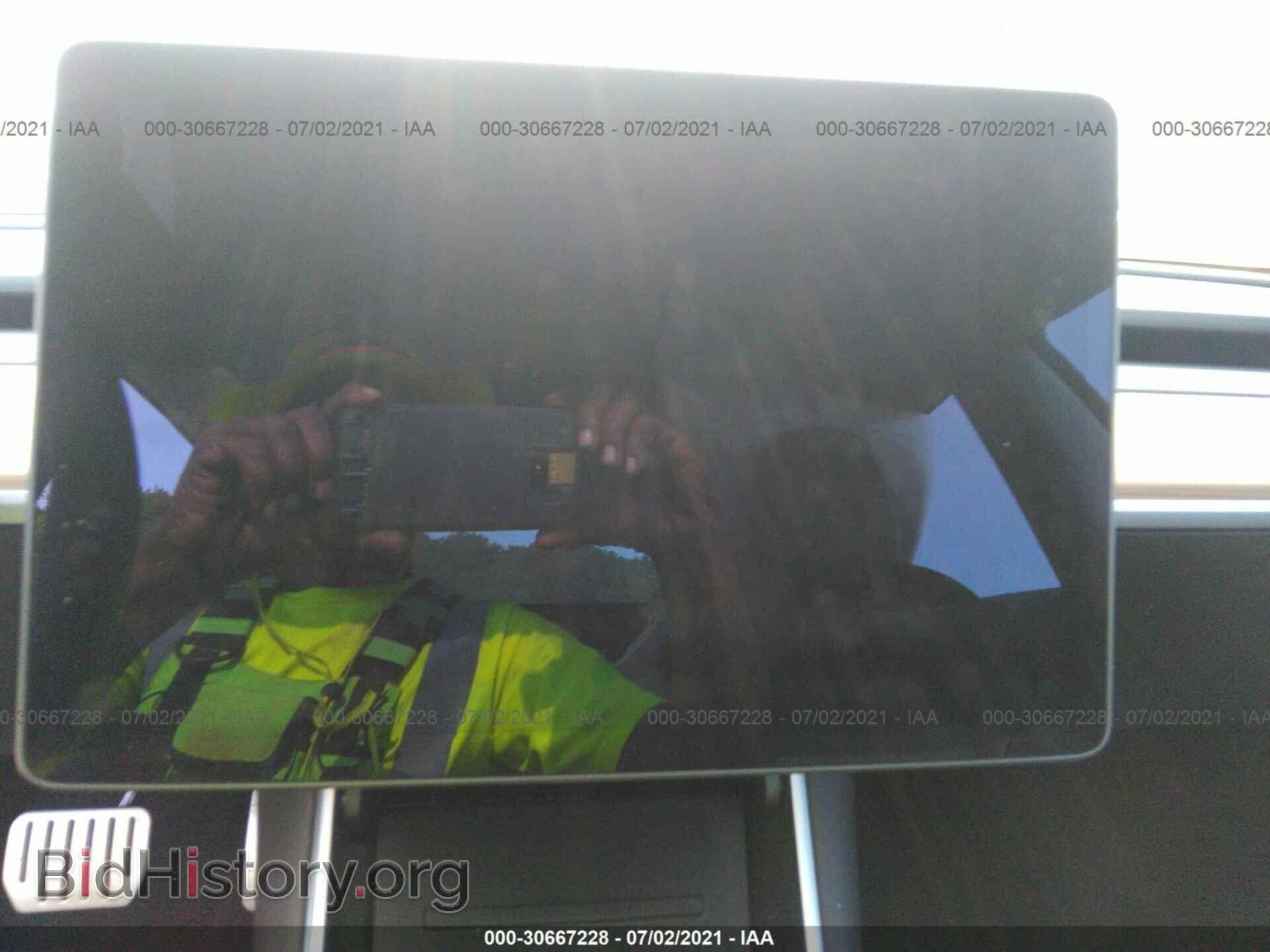 2019 TESLA MODEL 3 - VIN: 5YJ3E1EB4KF419942 - Фото 7