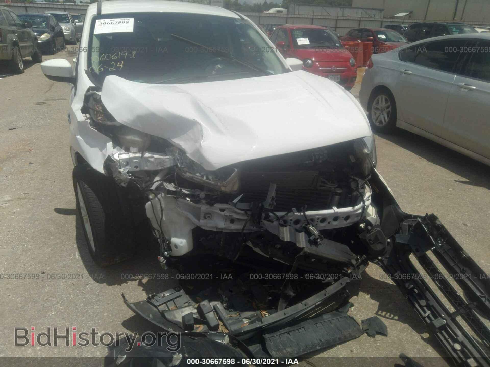 2017 FORD ESCAPE - VIN: 1FMCU0GDXHUC97904 - Фото 6