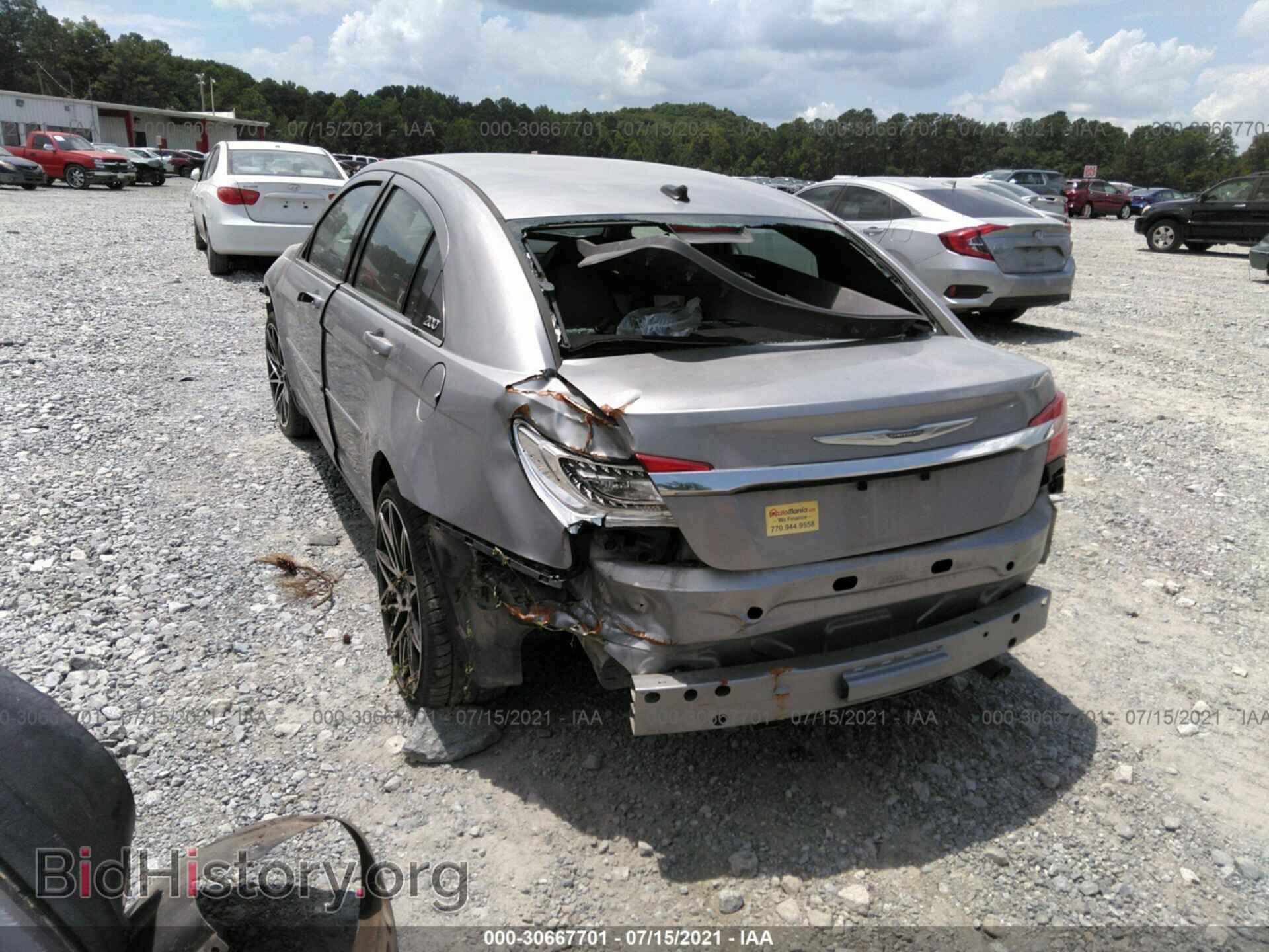 2013 CHRYSLER 200 - VIN: 1C3CCBBB8DN656247 - Photo 3