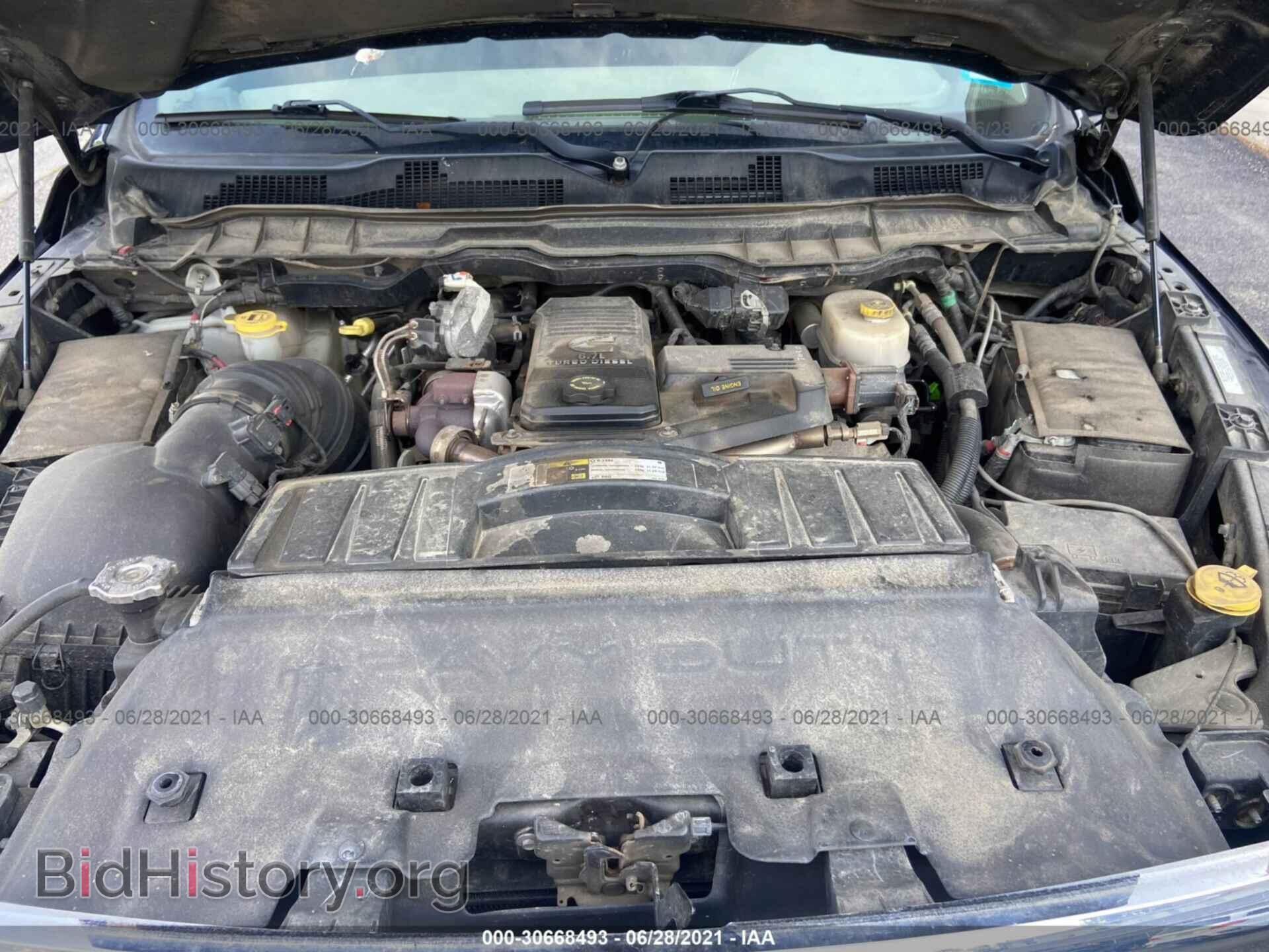 2012 RAM 3500 - VIN: 3C63DRGL4CG288683 - Photo 9
