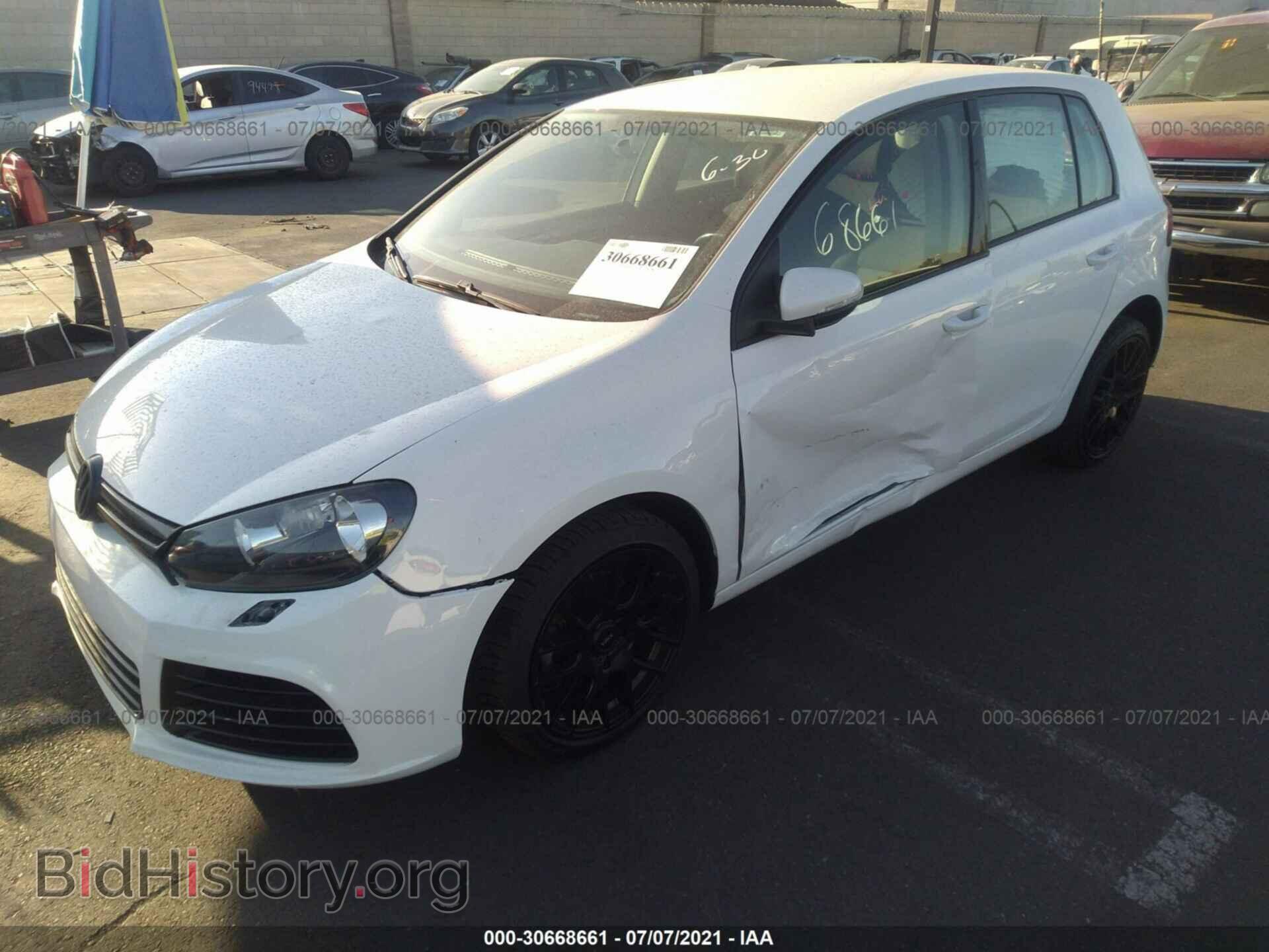 2013 VOLKSWAGEN GOLF - VIN: WVWDB7AJ7DW125057 - Фото 2