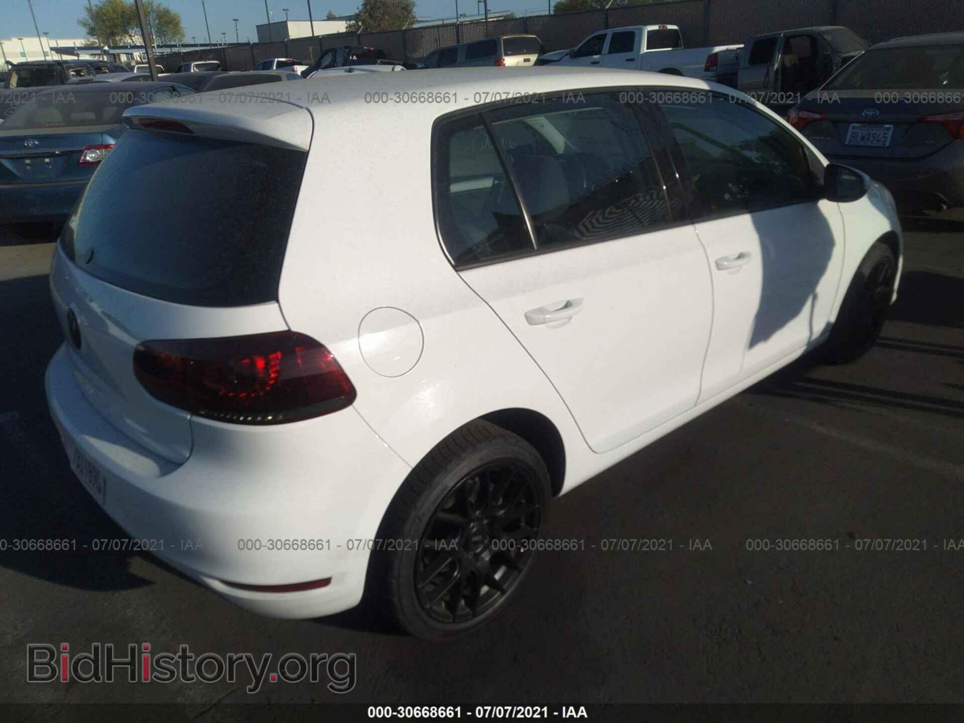 2013 VOLKSWAGEN GOLF - VIN: WVWDB7AJ7DW125057 - Фото 4